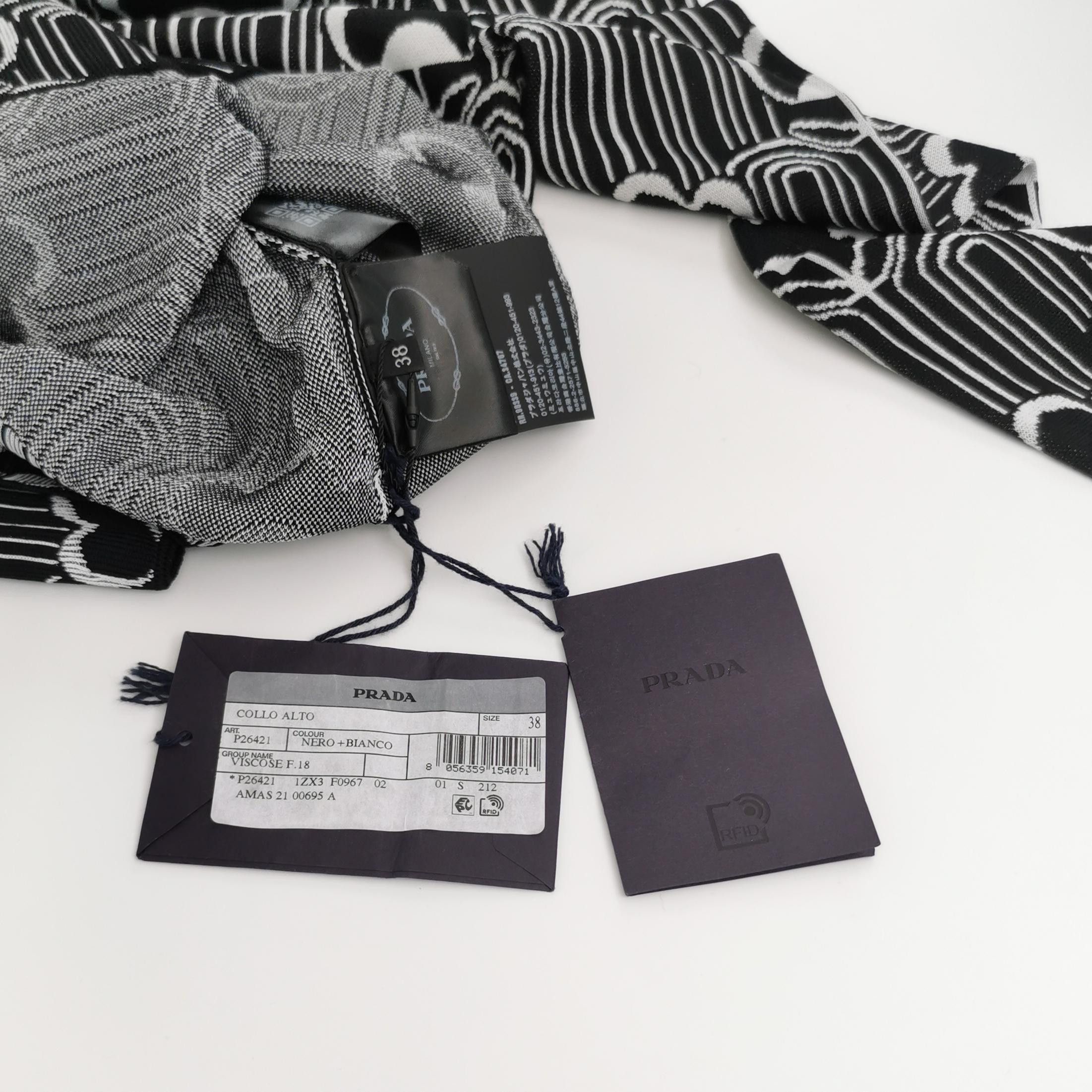 Prada Prada Patterned Turtleneck Sweater IT 38 Size XS / US 0-2 / IT 36-38 - 4 Thumbnail