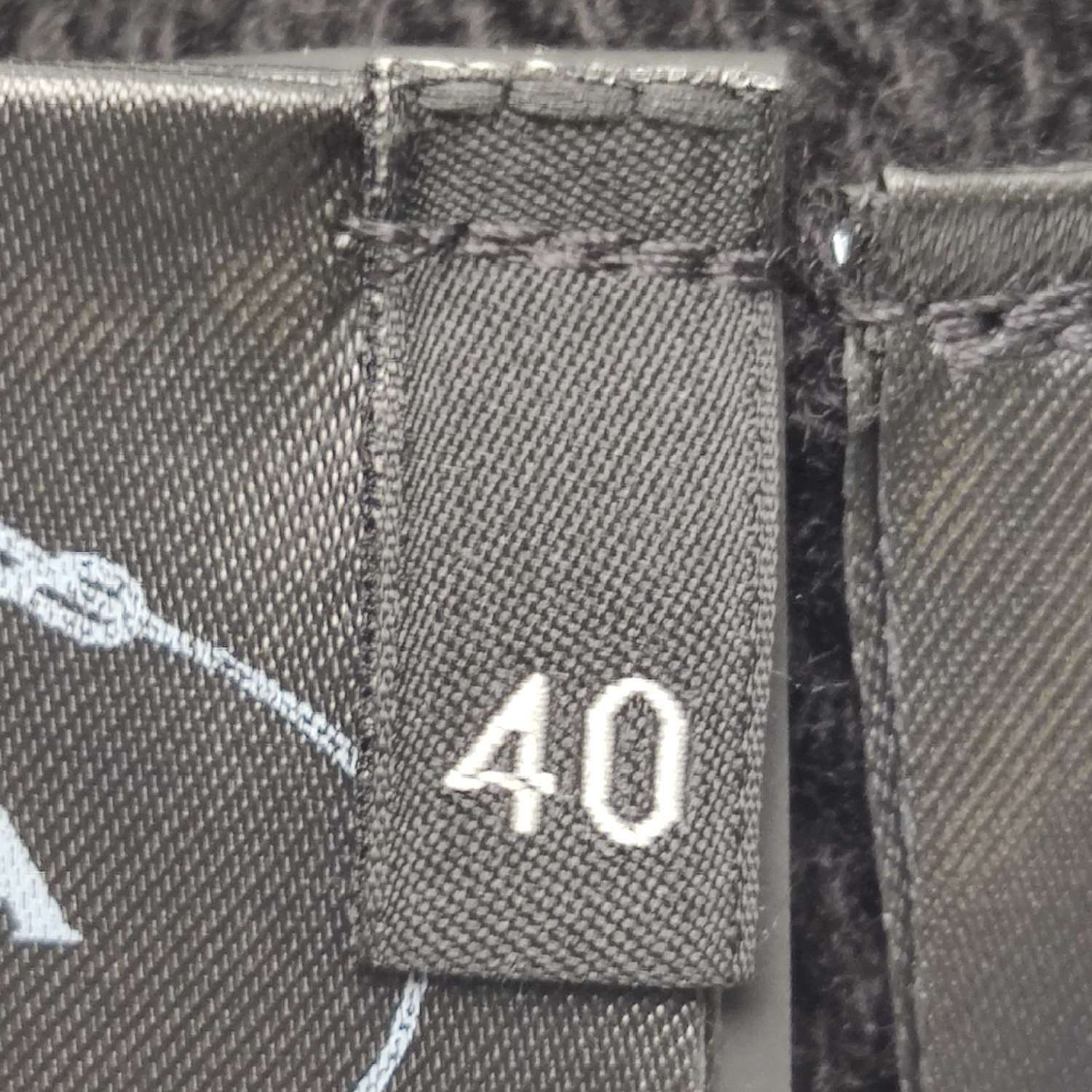 Prada Prada Virgin Wool Cashmere Knit Tank Top Size IT 40 Size S / US 4 / IT 40 - 5 Thumbnail