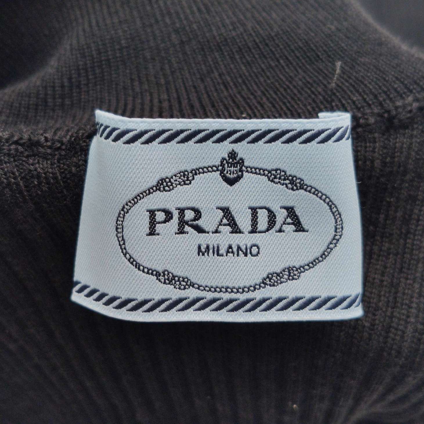 Prada Prada Virgin Wool Turtleneck Sweater Size 42 Size M / US 6-8 / IT 42-44 - 4 Thumbnail
