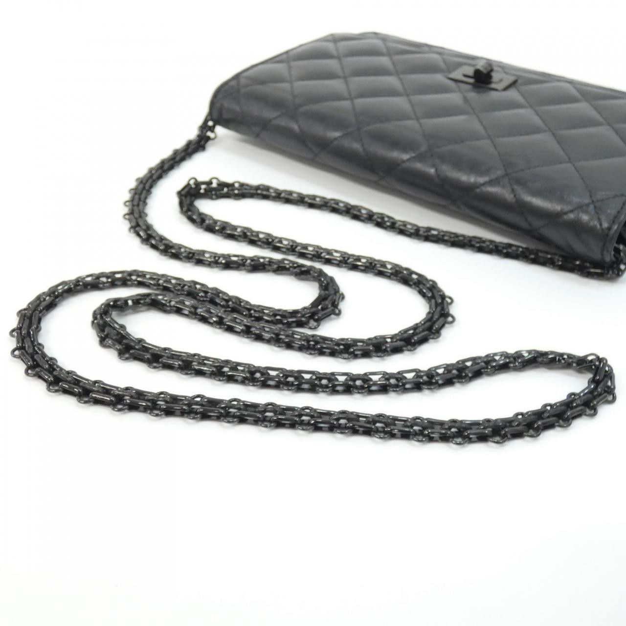 Chanel Chanel Chanel Lambskin Chain Wallet Leather Long Wallet 70328 DUTY FREE for USA Size ONE SIZE - 7 Thumbnail