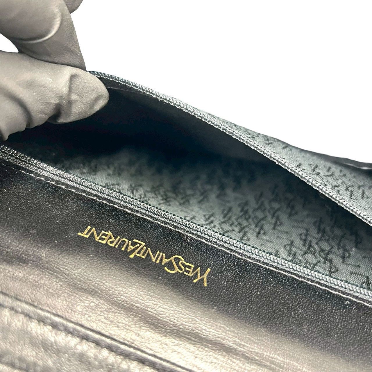 Yves Saint Laurent Yves Saint Laurent Yves Saint Laurent Leather Shoulder Bag Leather Shoulder Bag DUTY FREE for USA Size ONE SIZE - 11 Thumbnail