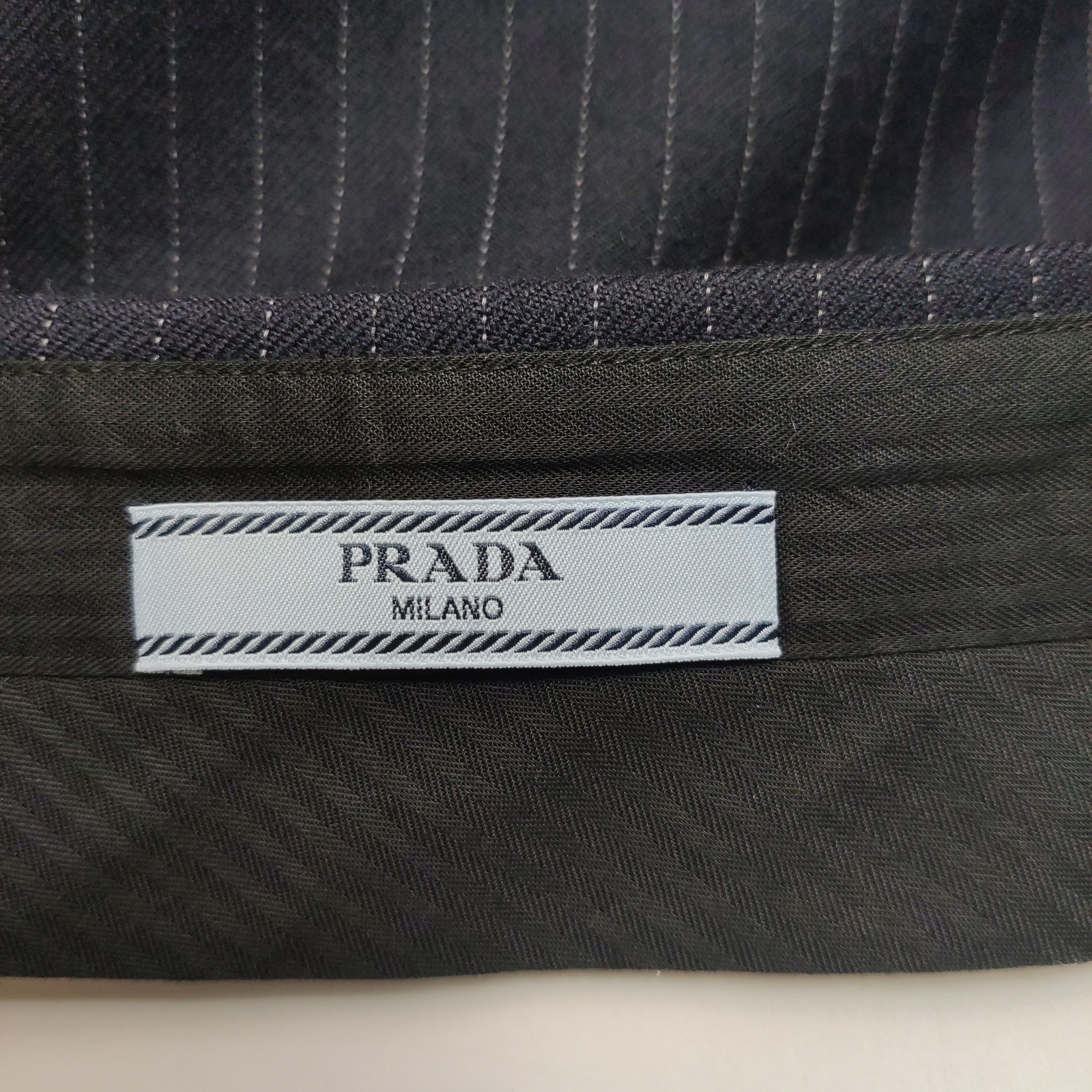 Prada Prada Navy Pinstripe Wool Midi Skirt Size 40S Size 27" / US 4 / IT 40 - 5 Thumbnail