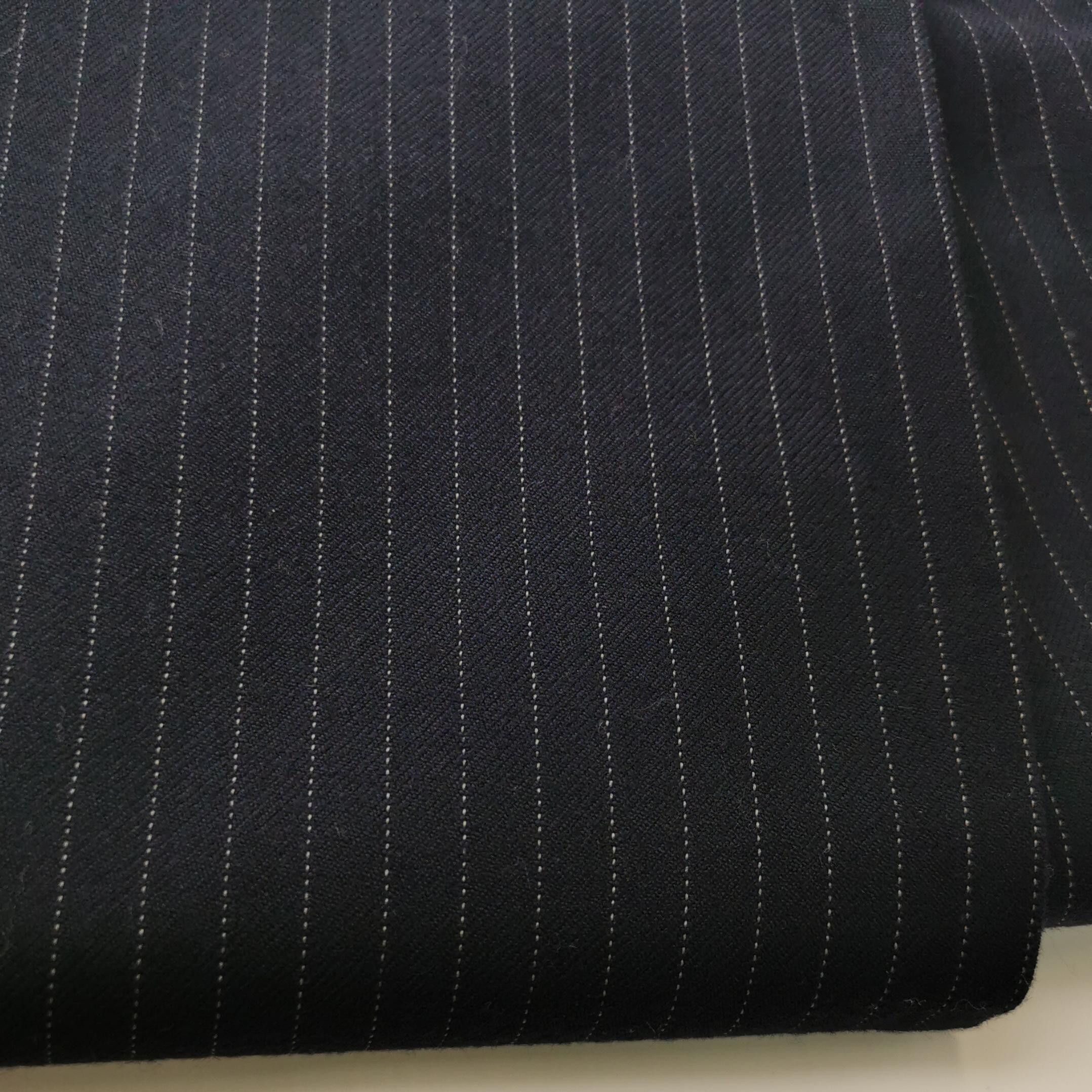 Prada Prada Navy Pinstripe Wool Midi Skirt Size 40S Size 27" / US 4 / IT 40 - 3 Thumbnail