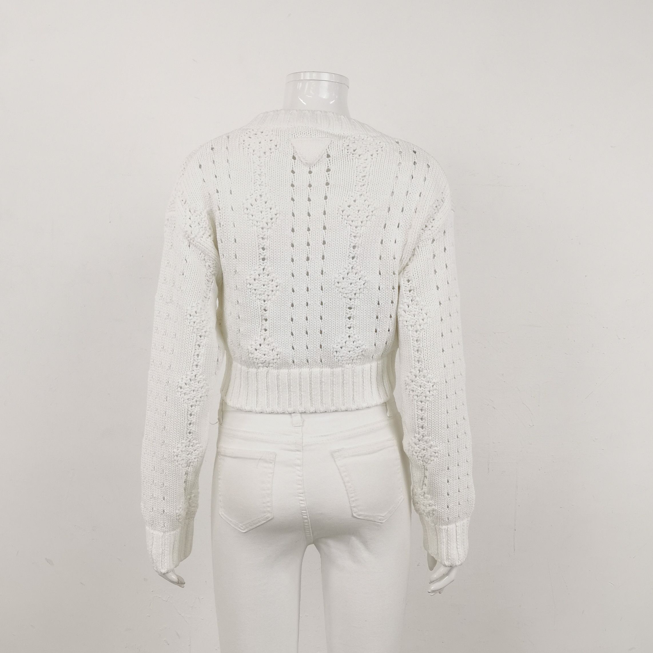 Prada Prada White Cotton V-Neck Sweater Size 38 Size XS / US 0-2 / IT 36-38 - 2 Thumbnail