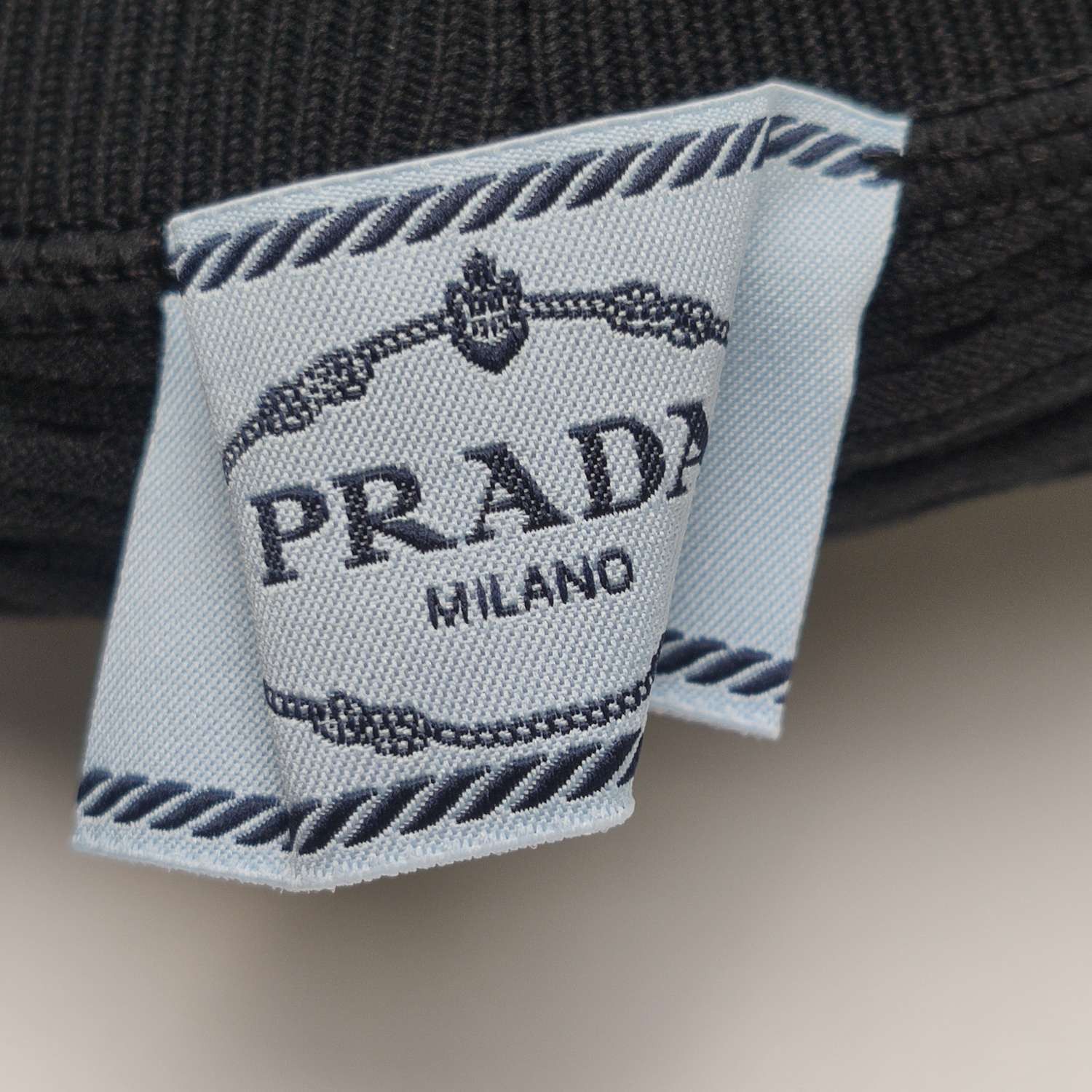 Prada Prada Logo Stripe Leggings Size L Size 30" / US 8 / IT 44 - 6 Thumbnail