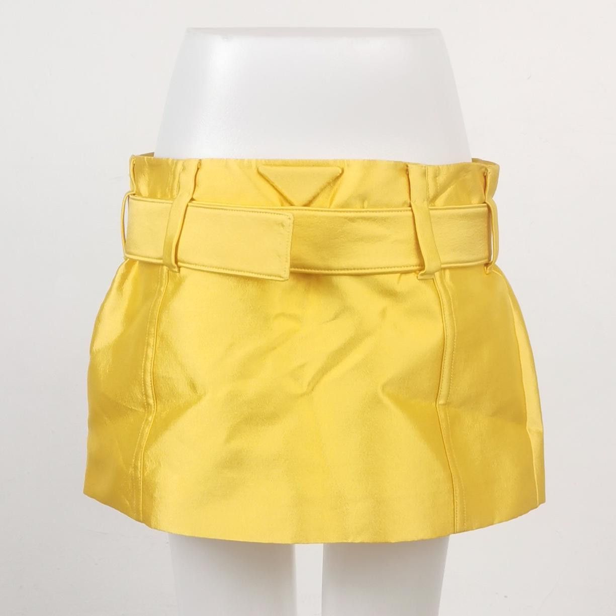 Prada Prada Belted Wool Silk Mini Skirt Size 40 Size 27" / US 4 / IT 40 - 2 Thumbnail
