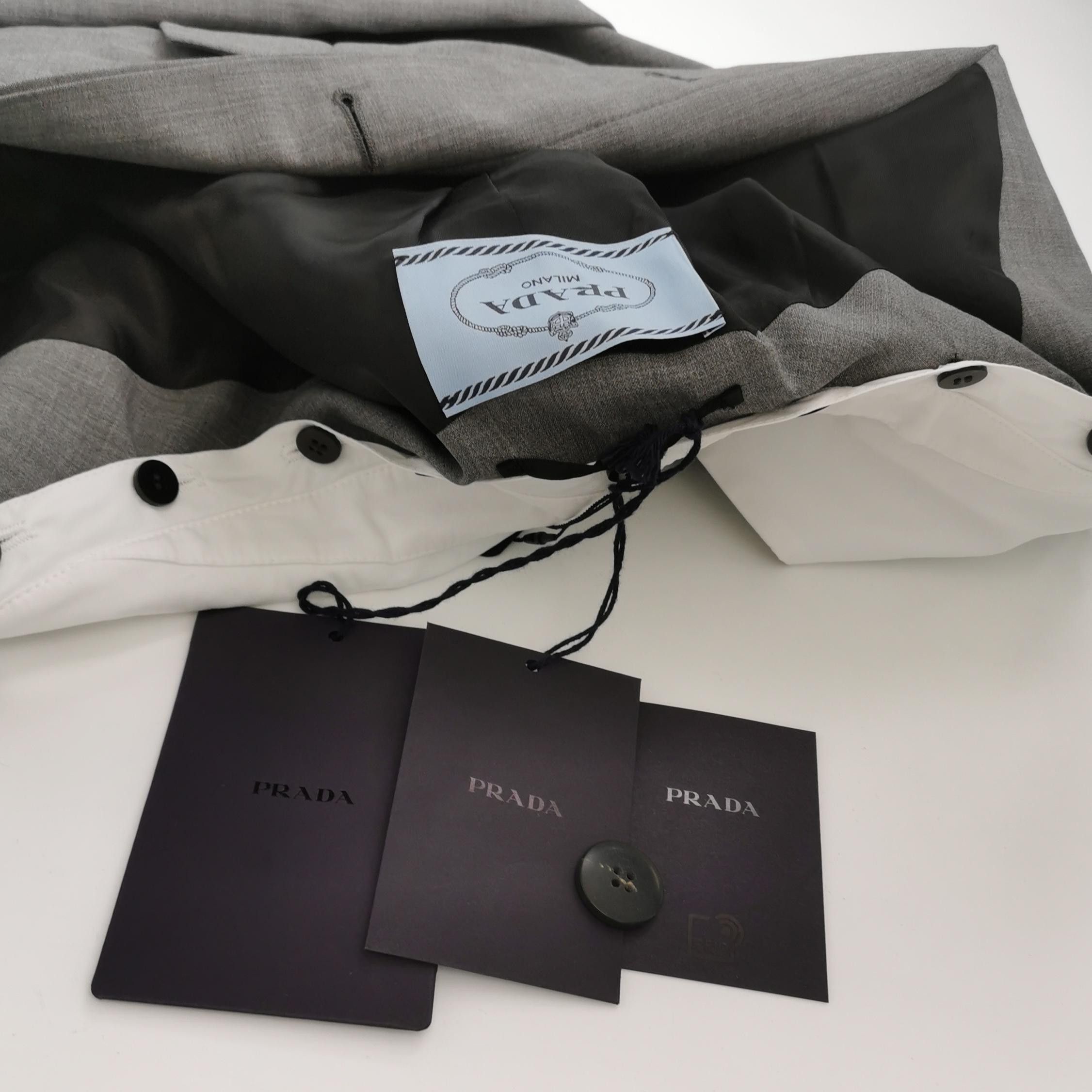 Prada Prada Wool Contrast Collar Jacket Size 38 Size XS / US 0-2 / IT 36-38 - 4 Thumbnail