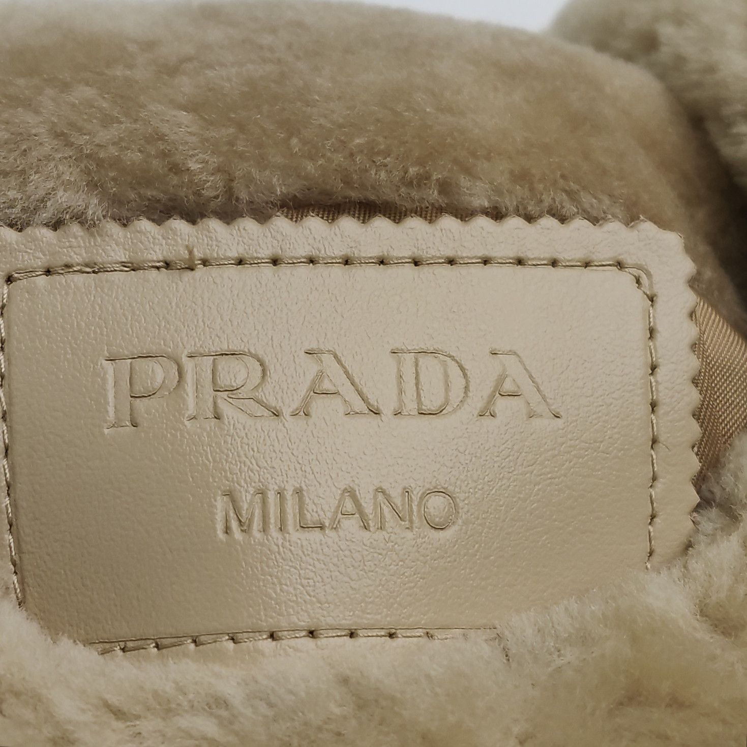 Prada Prada Reversible Hooded Vest Size 40 Size S / US 4 / IT 40 - 8 Thumbnail