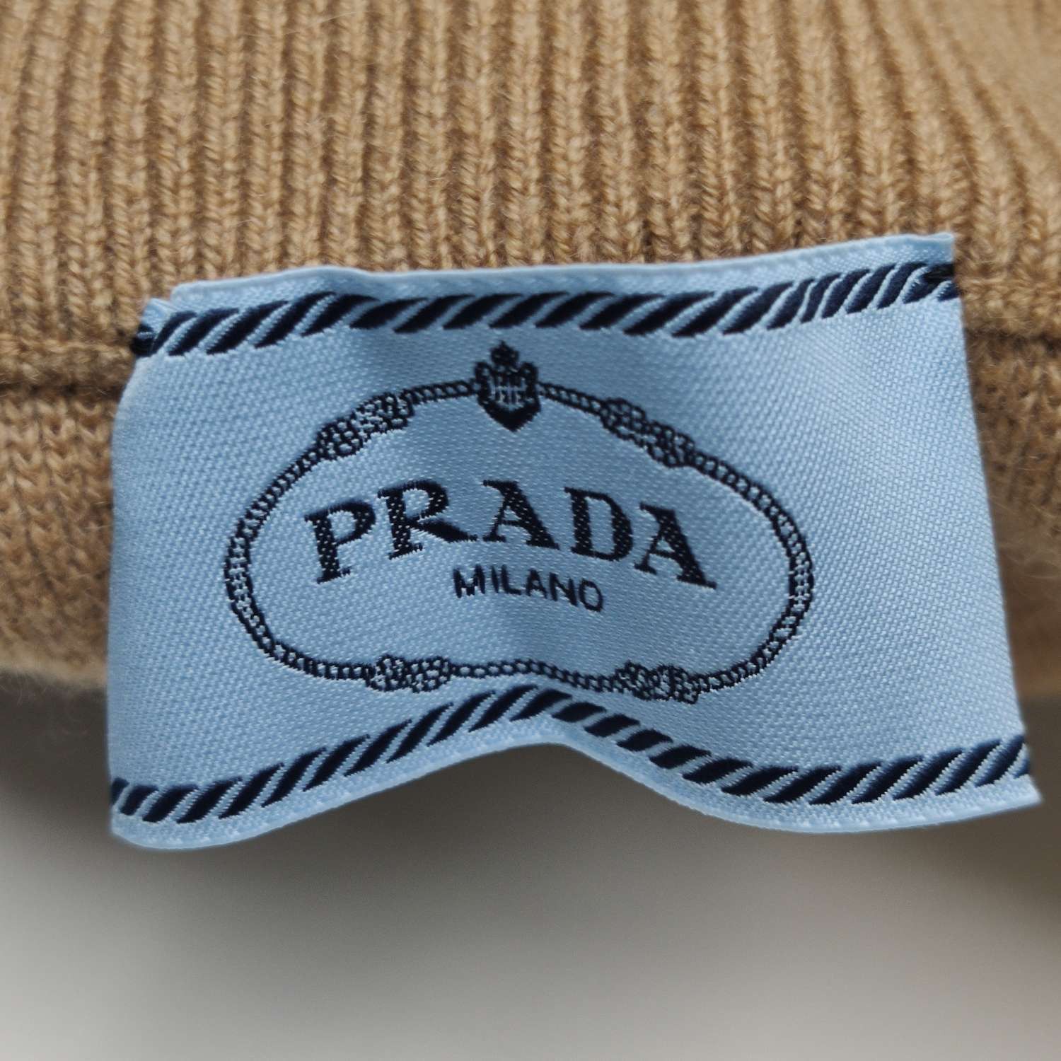 Prada Prada Shearling & Cashmere Blend Jacket IT 40 Size S / US 4 / IT 40 - 5 Thumbnail