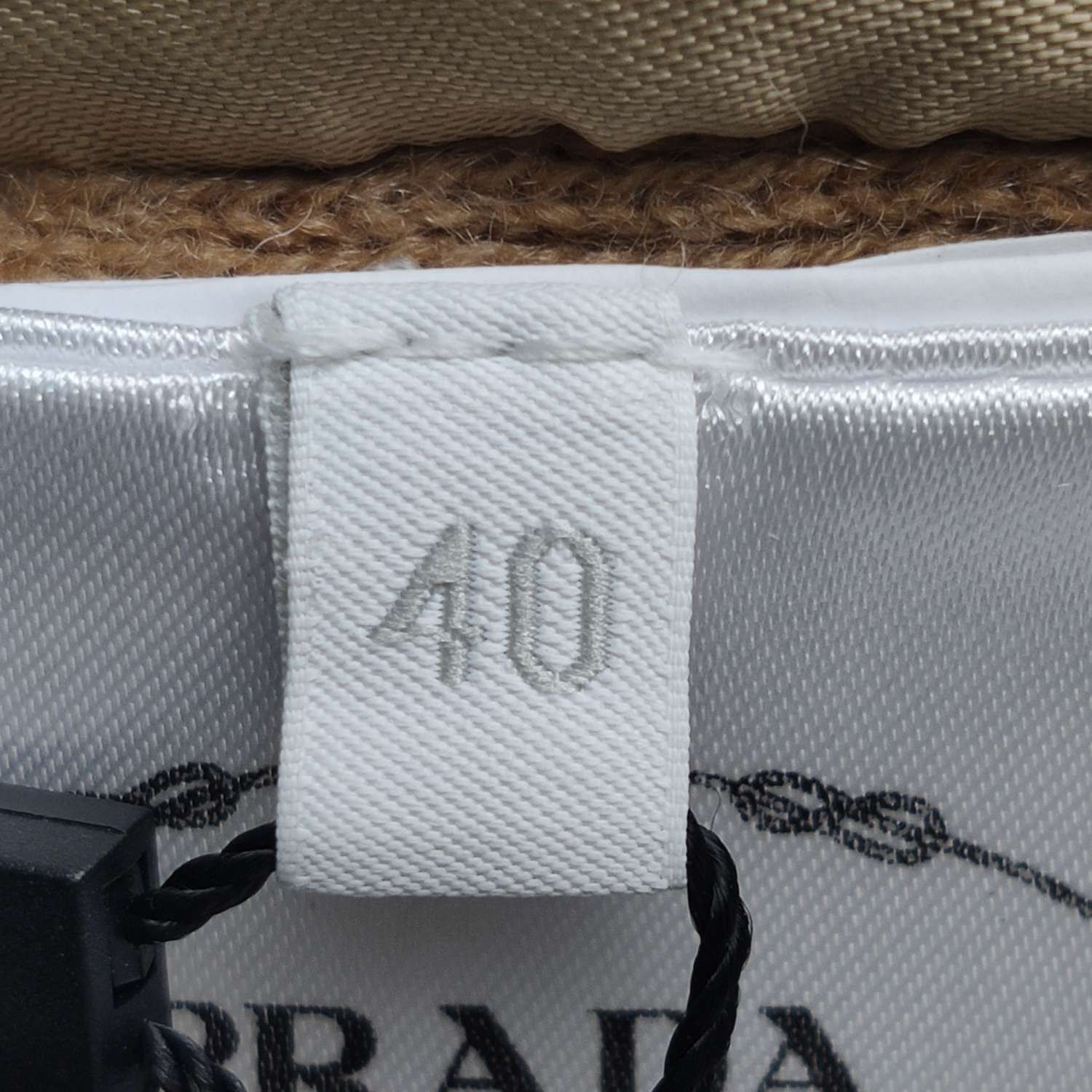 Prada Prada Shearling & Cashmere Blend Jacket IT 40 Size S / US 4 / IT 40 - 7 Thumbnail