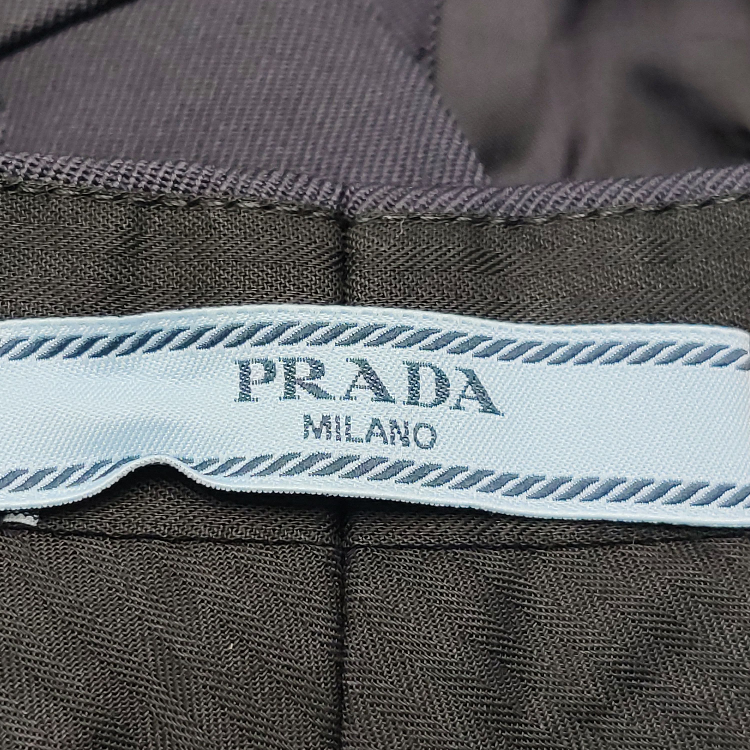 Prada Prada Wool Shorts Size 38 Size 26" / US 2 / IT 38 - 4 Thumbnail