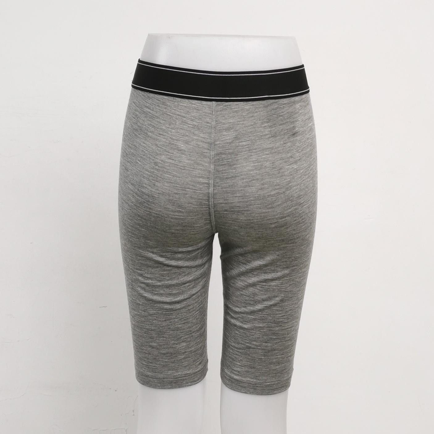 Prada Prada Logo Waistband Shorts Size 36 Size 25" / US 0 / IT 36 - 2 Thumbnail