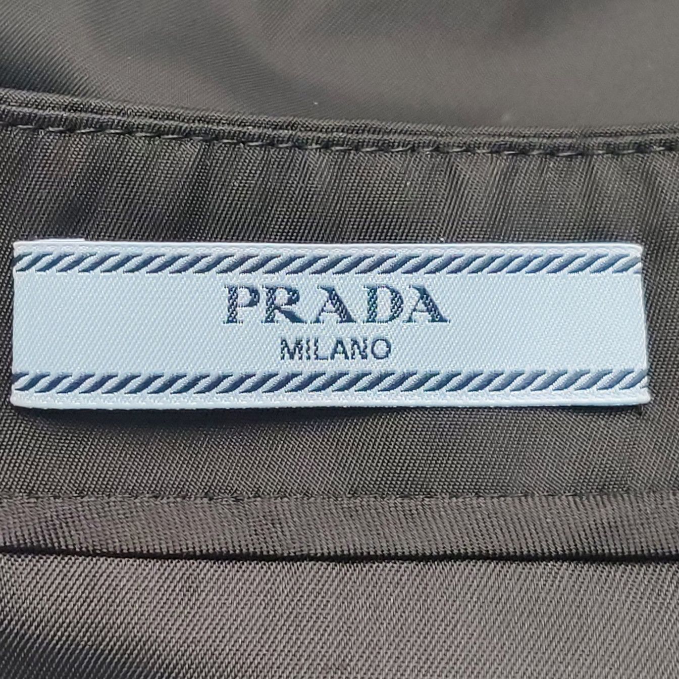 Prada Prada Re-Nylon Logo Plaque Mini Skirt Size 38 Size 26" / US 2 / IT 38 - 5 Thumbnail