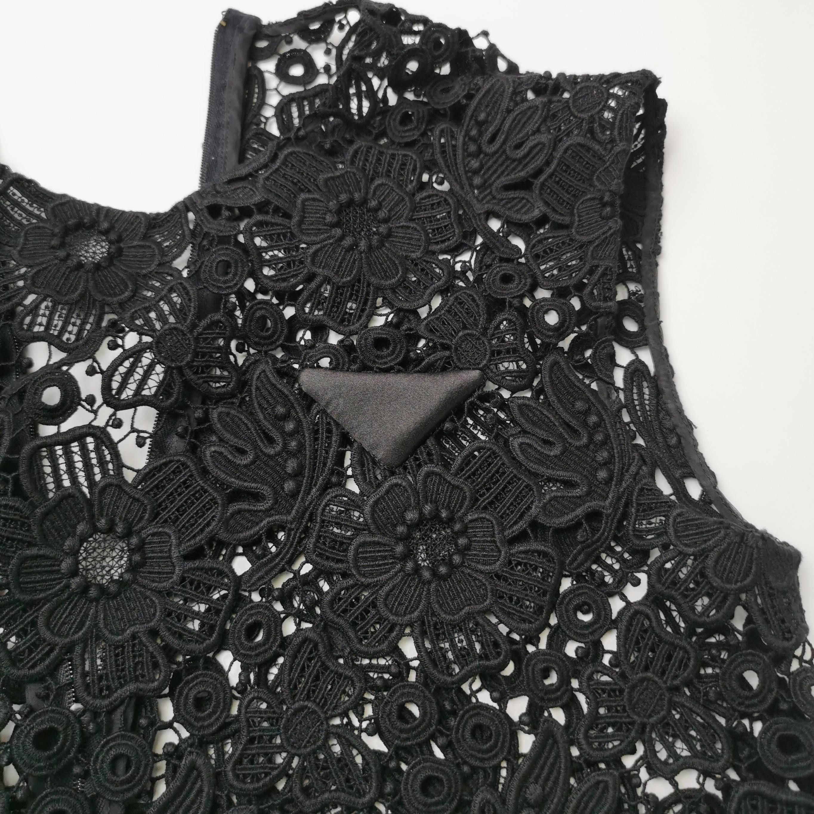 Prada Prada Floral Lace Sleeveless Top Size 38 Size XS / US 0-2 / IT 36-38 - 3 Thumbnail