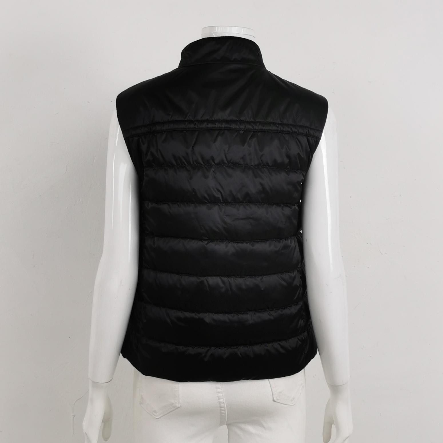 Prada Prada Triangle Logo Puffer Vest Size S / US 4 / IT 40 - 2 Thumbnail