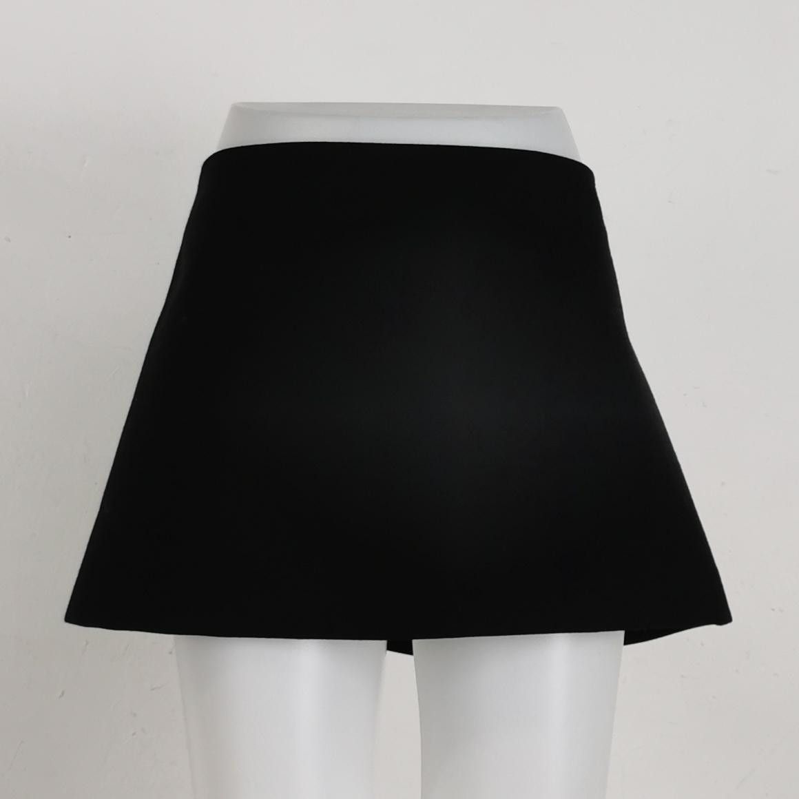 Prada Prada Triangle Logo Mesh Mini Skirt Size 38 Size 26" / US 2 / IT 38 - 4 Thumbnail