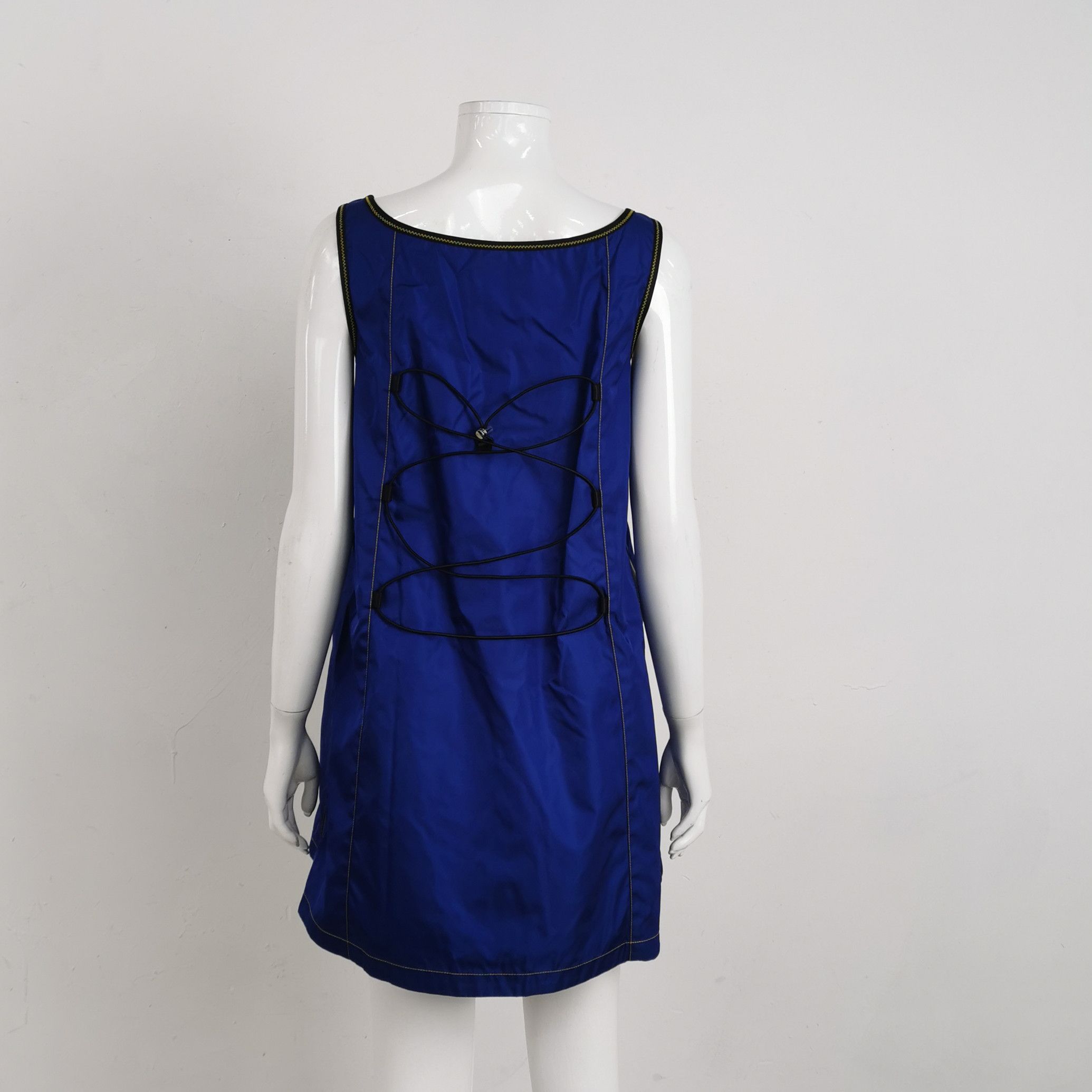 Prada Prada Logo Mini Dress Size 38 Size XS / US 0-2 / IT 36-38 - 2 Thumbnail
