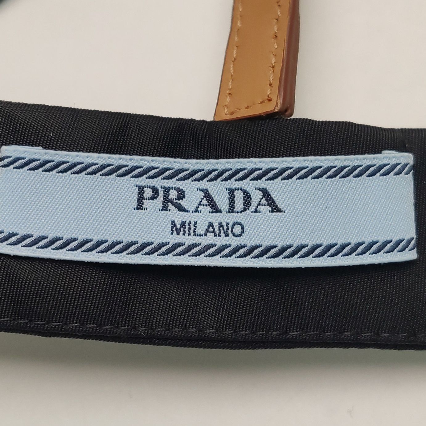 Prada Prada Re-Nylon Triangle Logo Crop Top Size 38 Size XS / US 0-2 / IT 36-38 - 5 Thumbnail