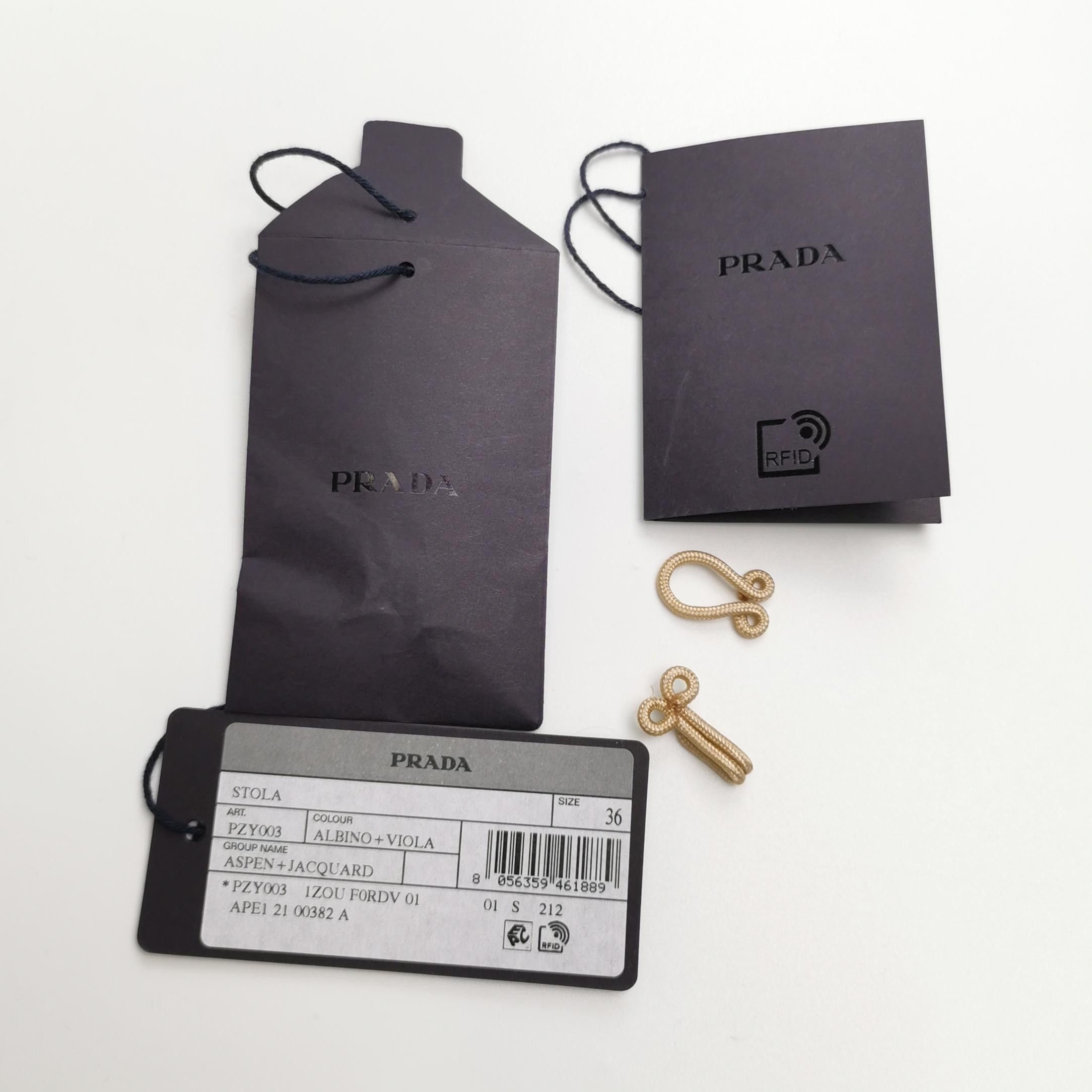 Prada Prada Logo Fur Cape Size 36 Size XS / US 0-2 / IT 36-38 - 4 Thumbnail