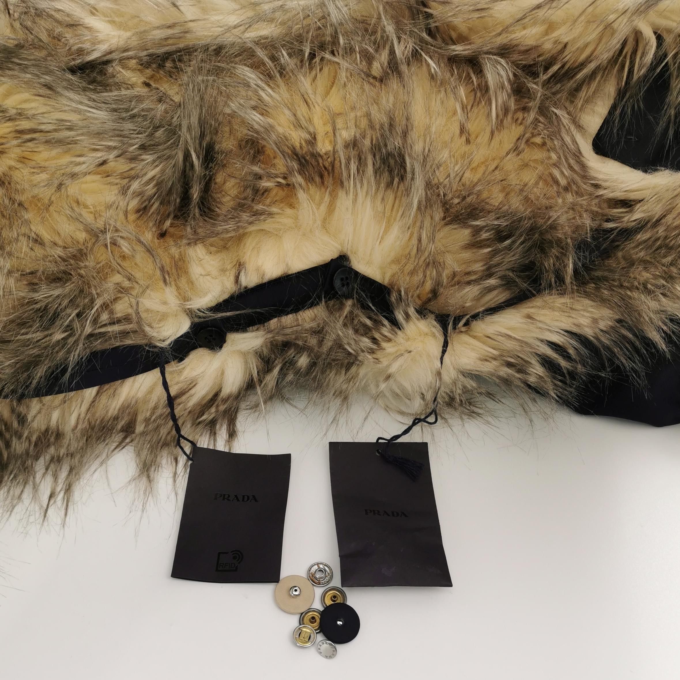 Prada Prada Faux Fur Trimmed Parka Coat Size 38 Size XS / US 0-2 / IT 36-38 - 4 Thumbnail