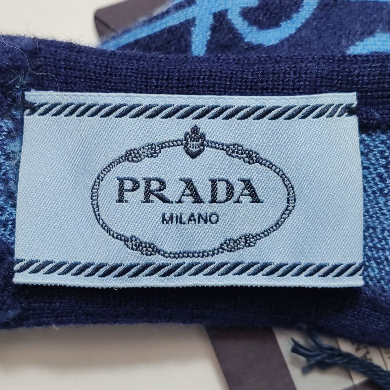 Prada Prada Geometric Pattern Tank Top Size 38 Size XS / US 0-2 / IT 36-38 - 6 Thumbnail