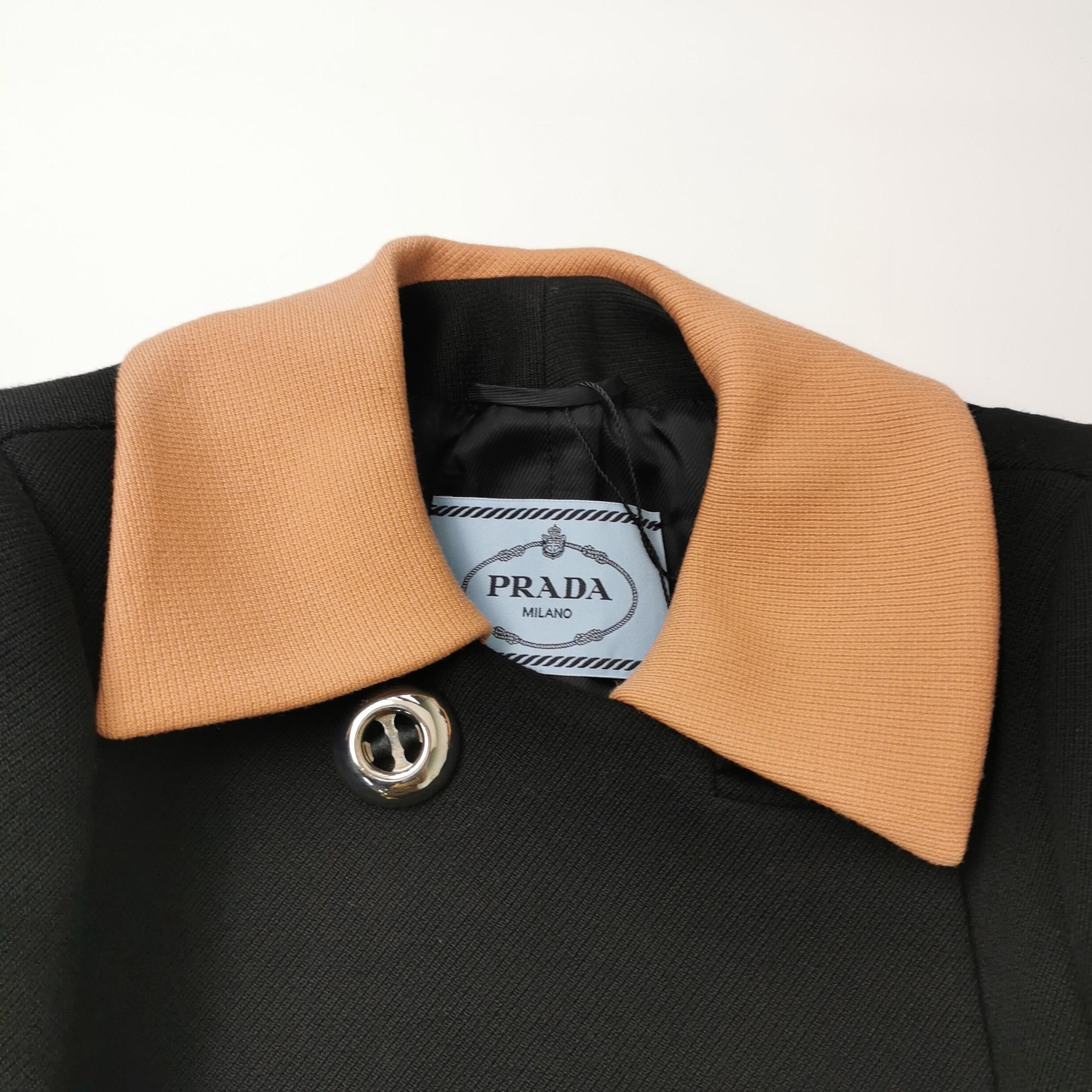 Prada Prada Contrast Collar Wool Coat Size 38 Size XS / US 0-2 / IT 36-38 - 3 Thumbnail