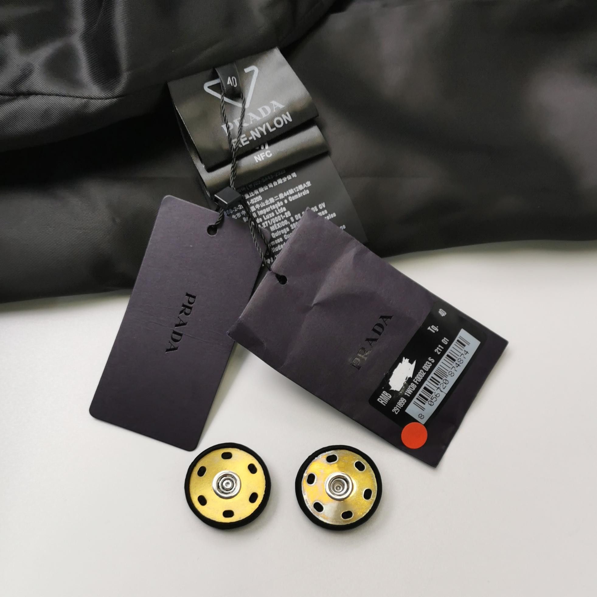 Prada Prada Re-Nylon Coat Size 40 Size S / US 4 / IT 40 - 3 Thumbnail