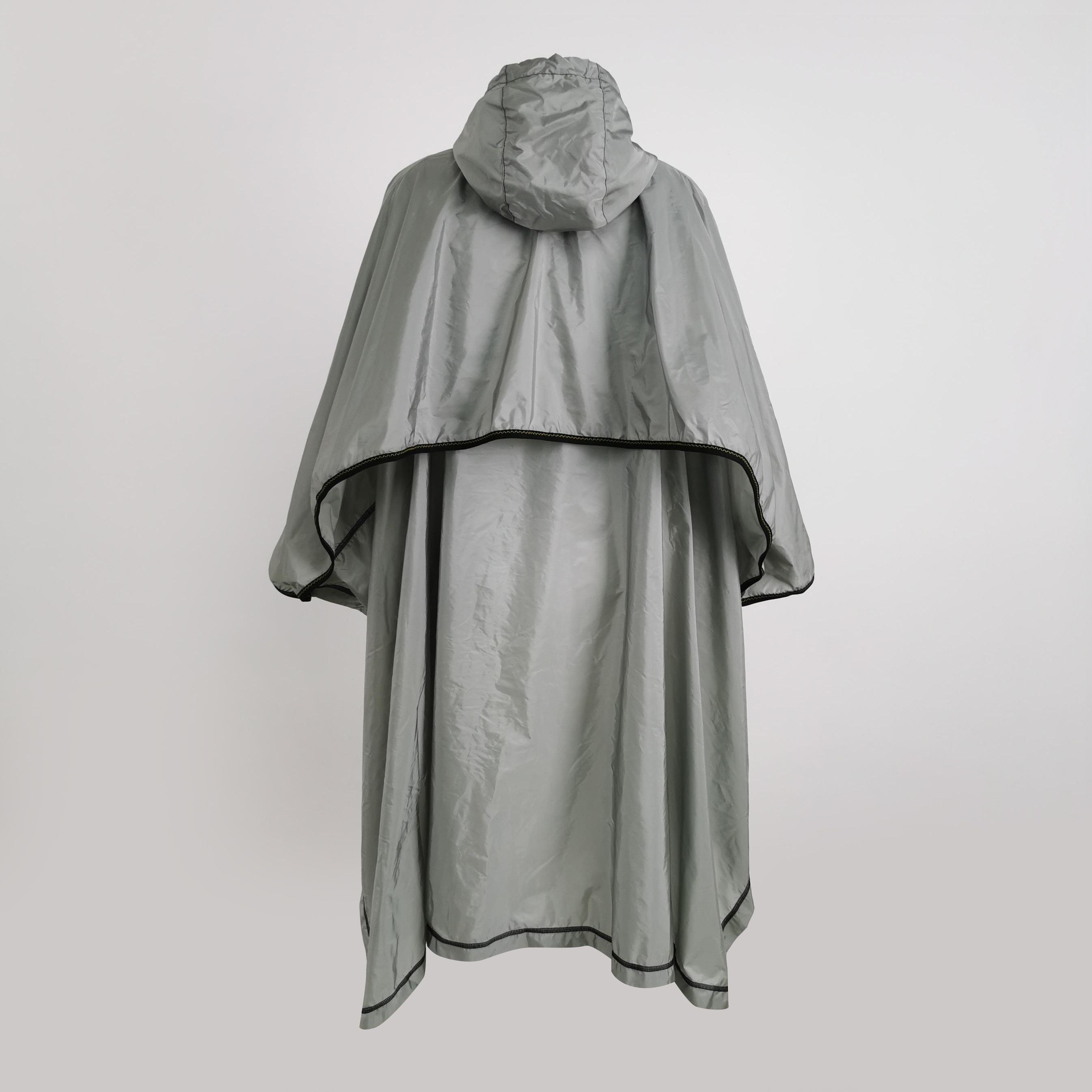 Prada Prada Re-Nylon Hooded Cape Size 38 Size XS / US 0-2 / IT 36-38 - 2 Thumbnail