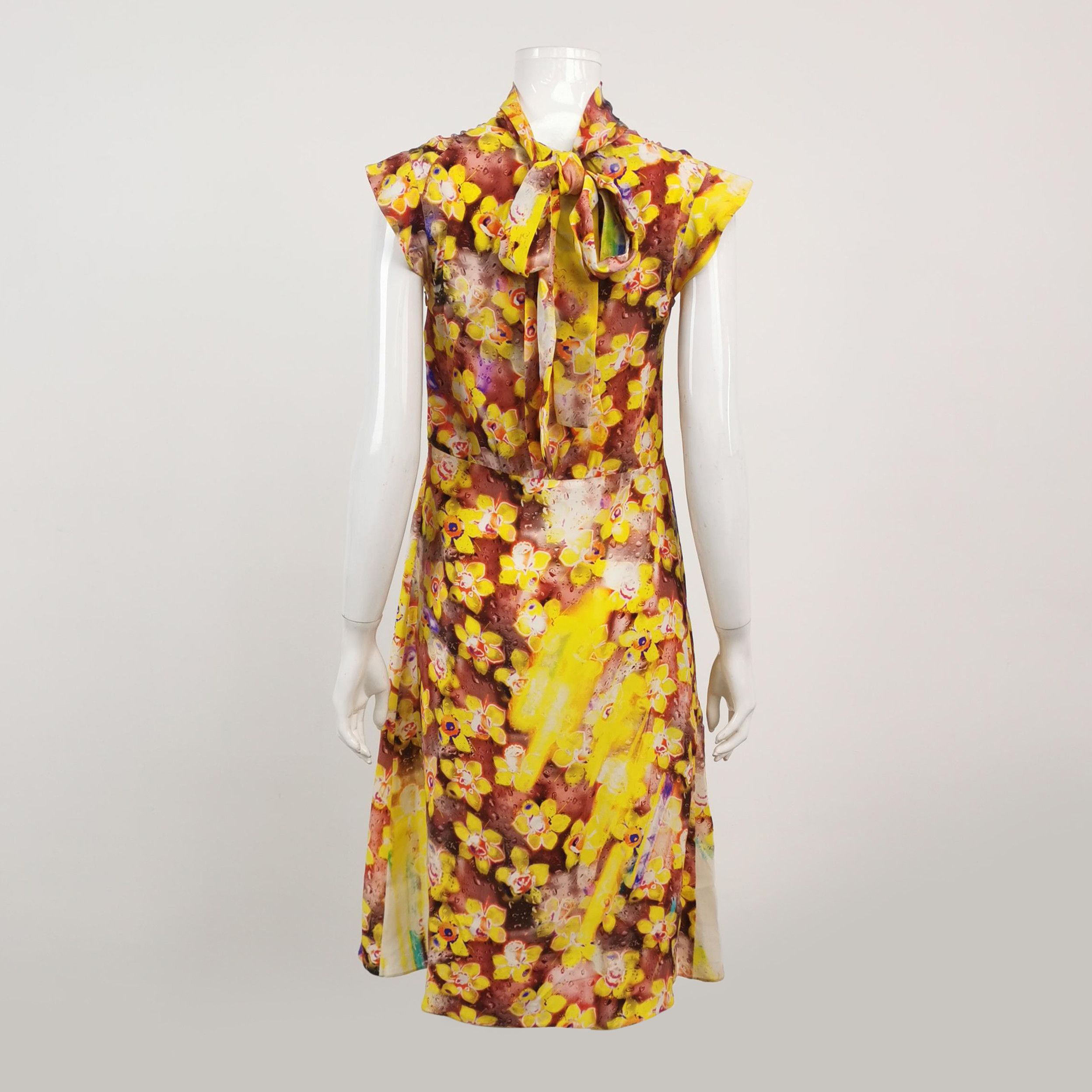 Prada Prada Floral Print Silk Midi Dress Size 38 Size XS / US 0-2 / IT 36-38 - 2 Thumbnail