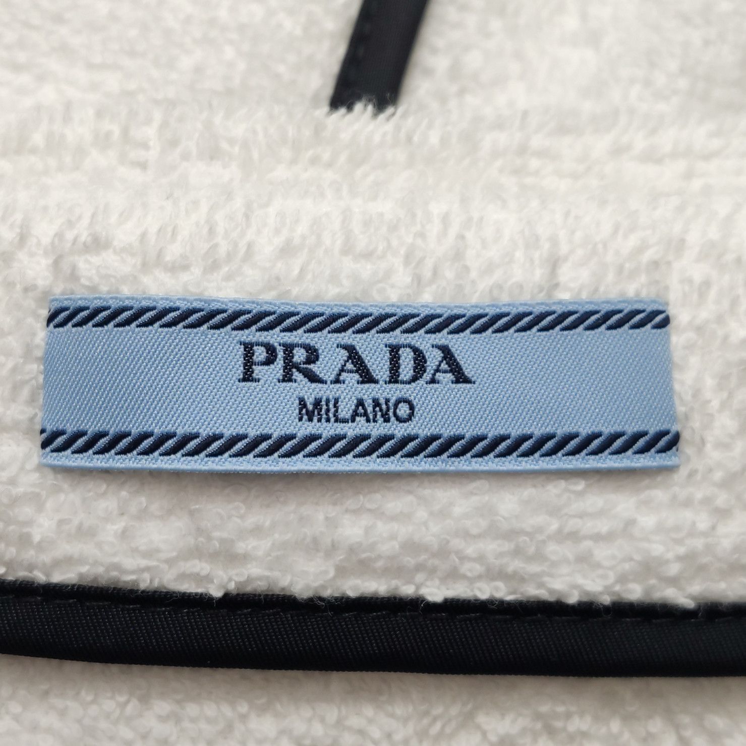 Prada Prada White Terry Cloth Mini Skirt Size 40 Size 27" / US 4 / IT 40 - 5 Thumbnail