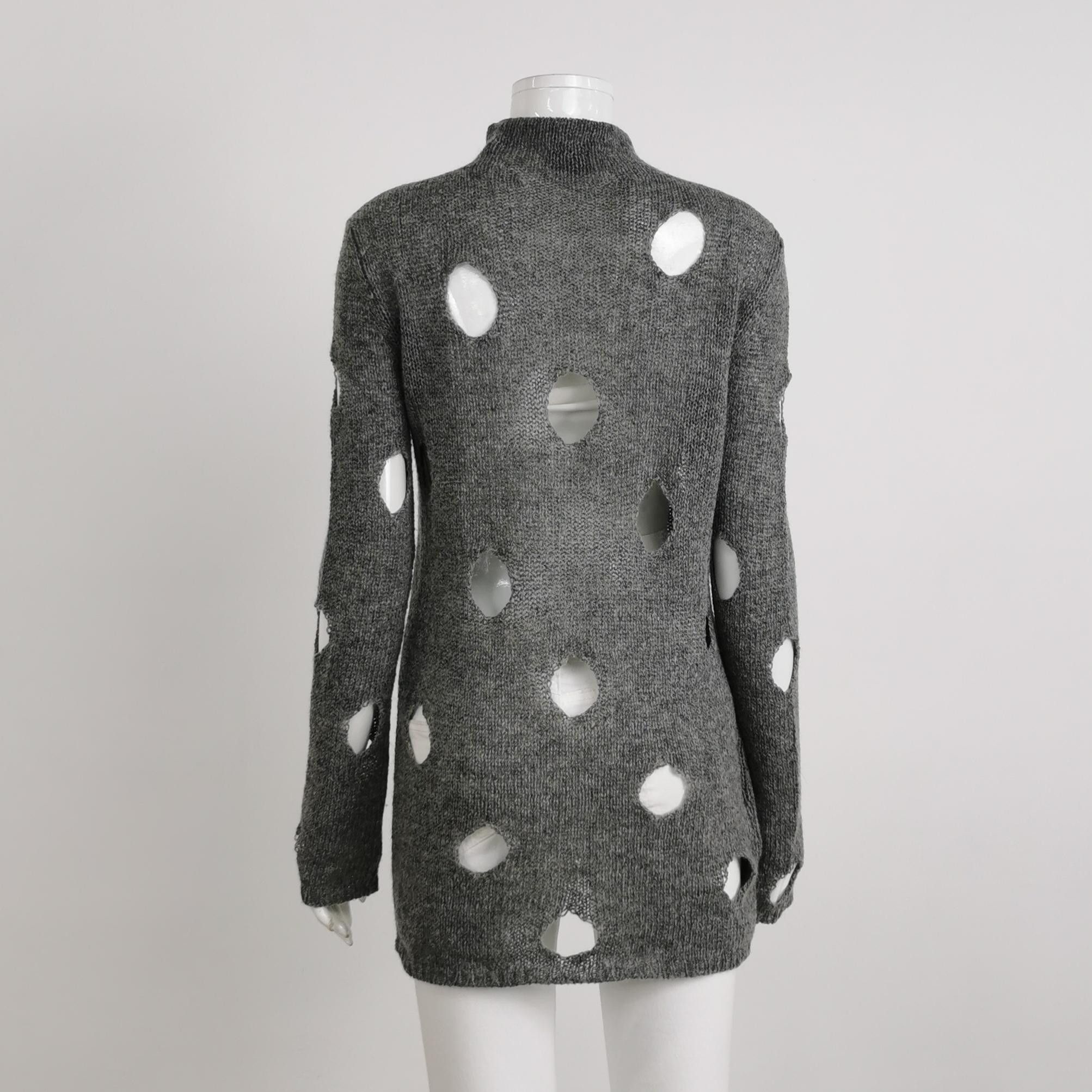 Prada Prada Distressed Virgin Wool Sweater Size IT 42 Size M / US 6-8 / IT 42-44 - 2 Thumbnail