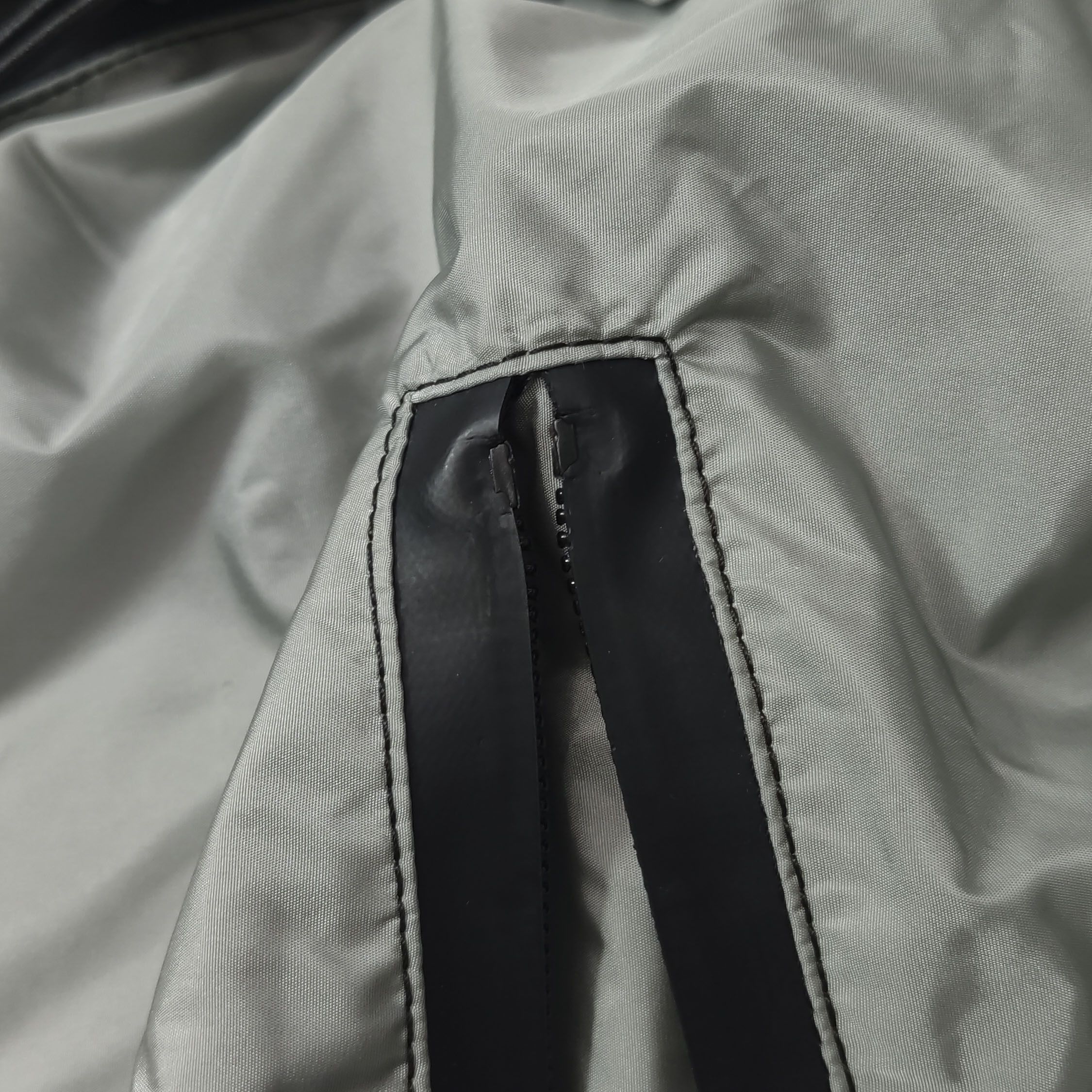 Prada Prada Re-Nylon Hooded Cape Size 38 Size XS / US 0-2 / IT 36-38 - 10 Thumbnail