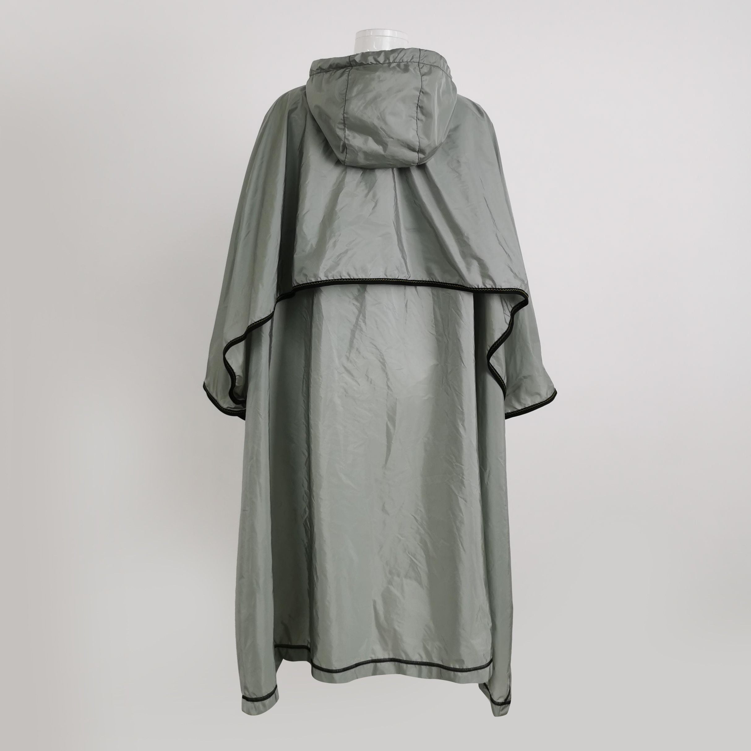 Prada Prada Re-Nylon Hooded Cape Size 38 Size XS / US 0-2 / IT 36-38 - 2 Thumbnail