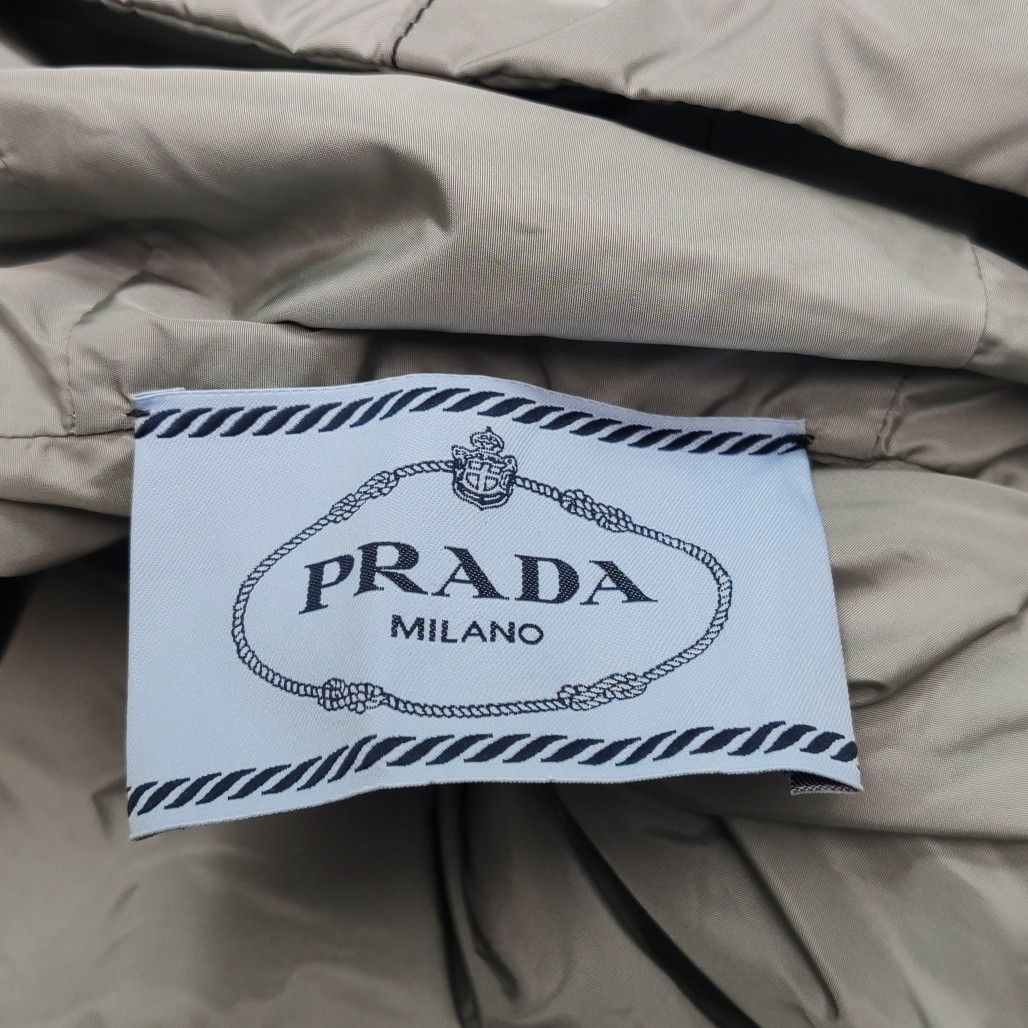 Prada Prada Re-Nylon Hooded Cape Size 38 Size XS / US 0-2 / IT 36-38 - 5 Thumbnail