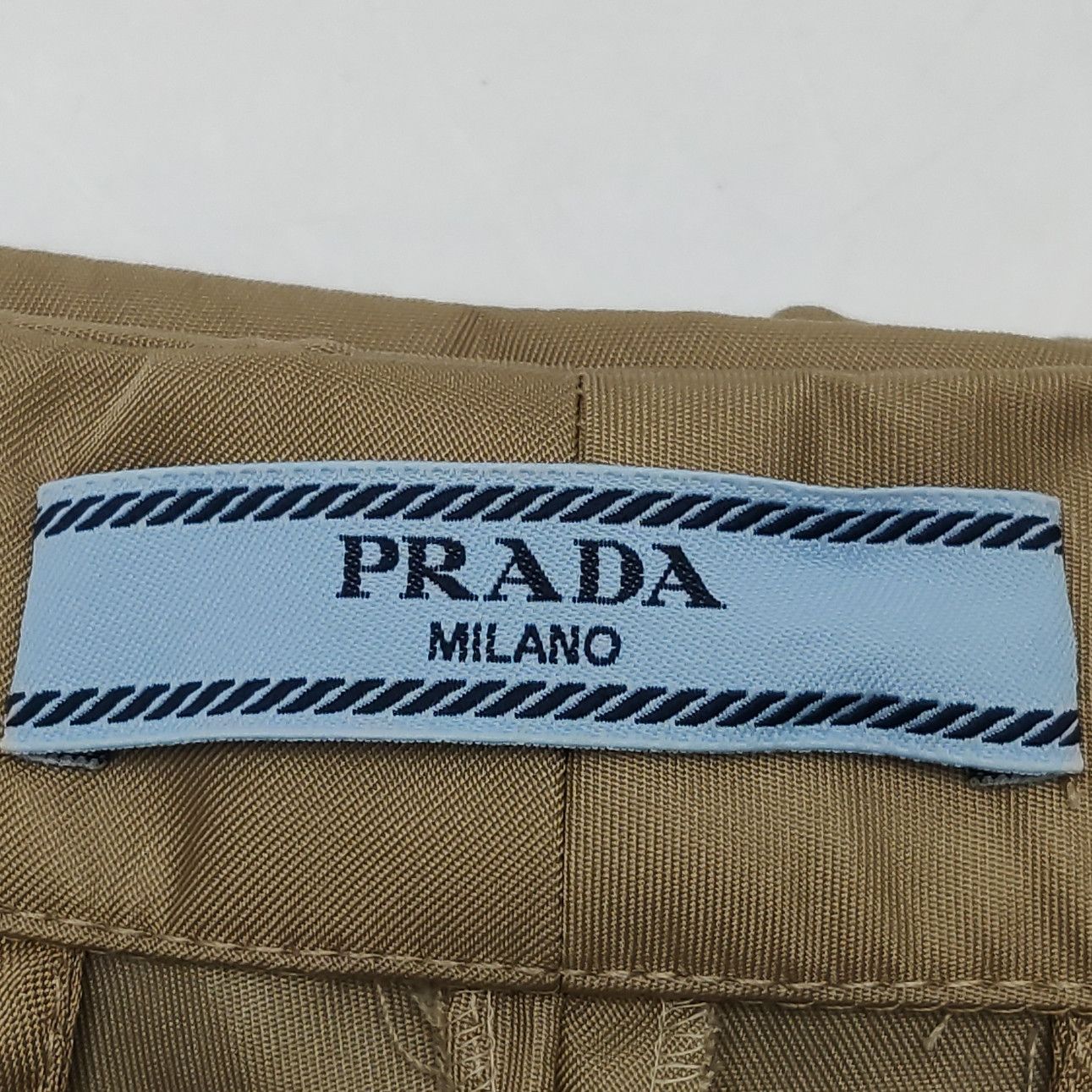 Prada Prada Re-Nylon Logo Shorts Size 38 Size 26" / US 2 / IT 38 - 5 Thumbnail