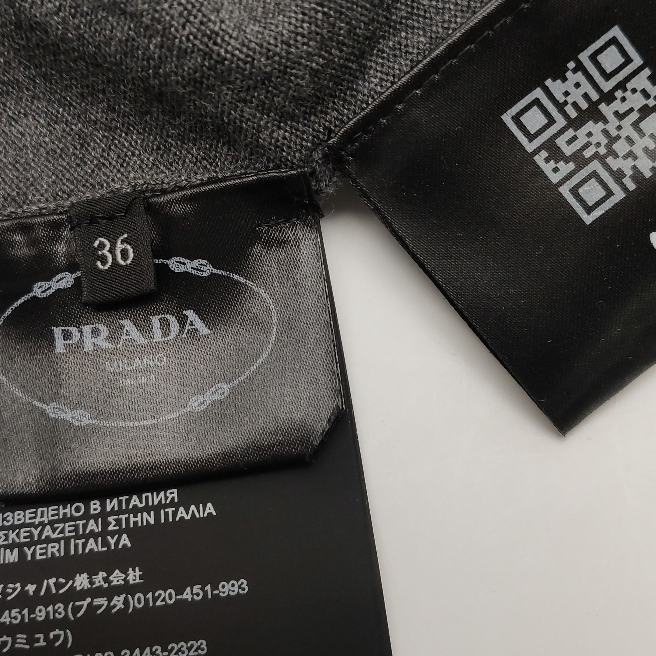 Prada Prada Grey Triangle Patch Wool Sweater Size 36 Size XS / US 0-2 / IT 36-38 - 9 Thumbnail