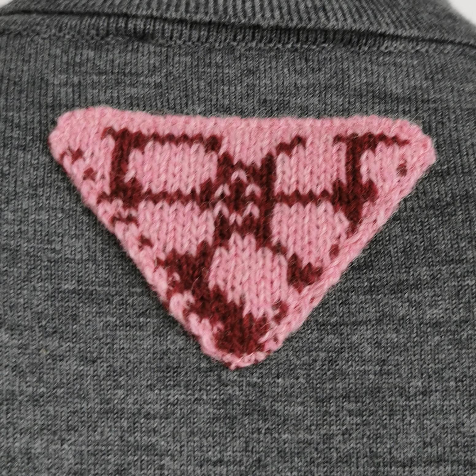 Prada Prada Grey Triangle Patch Wool Sweater Size 36 Size XS / US 0-2 / IT 36-38 - 3 Thumbnail