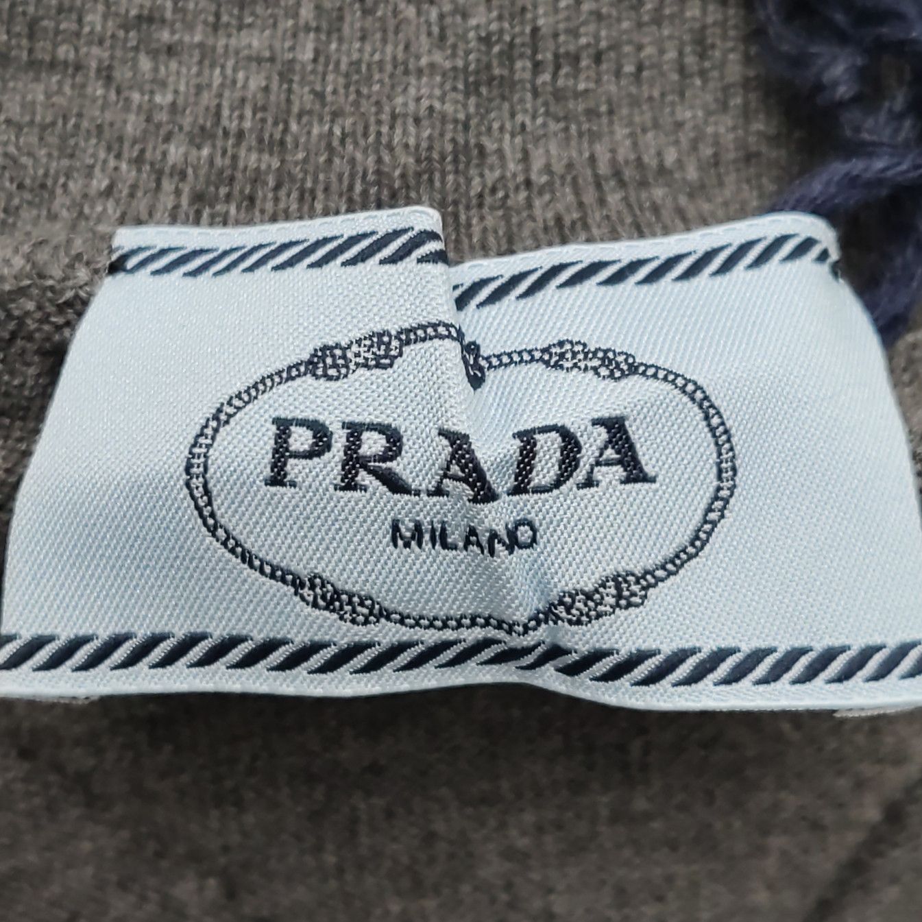 Prada Prada Grey Triangle Patch Wool Sweater Size 36 Size XS / US 0-2 / IT 36-38 - 5 Thumbnail