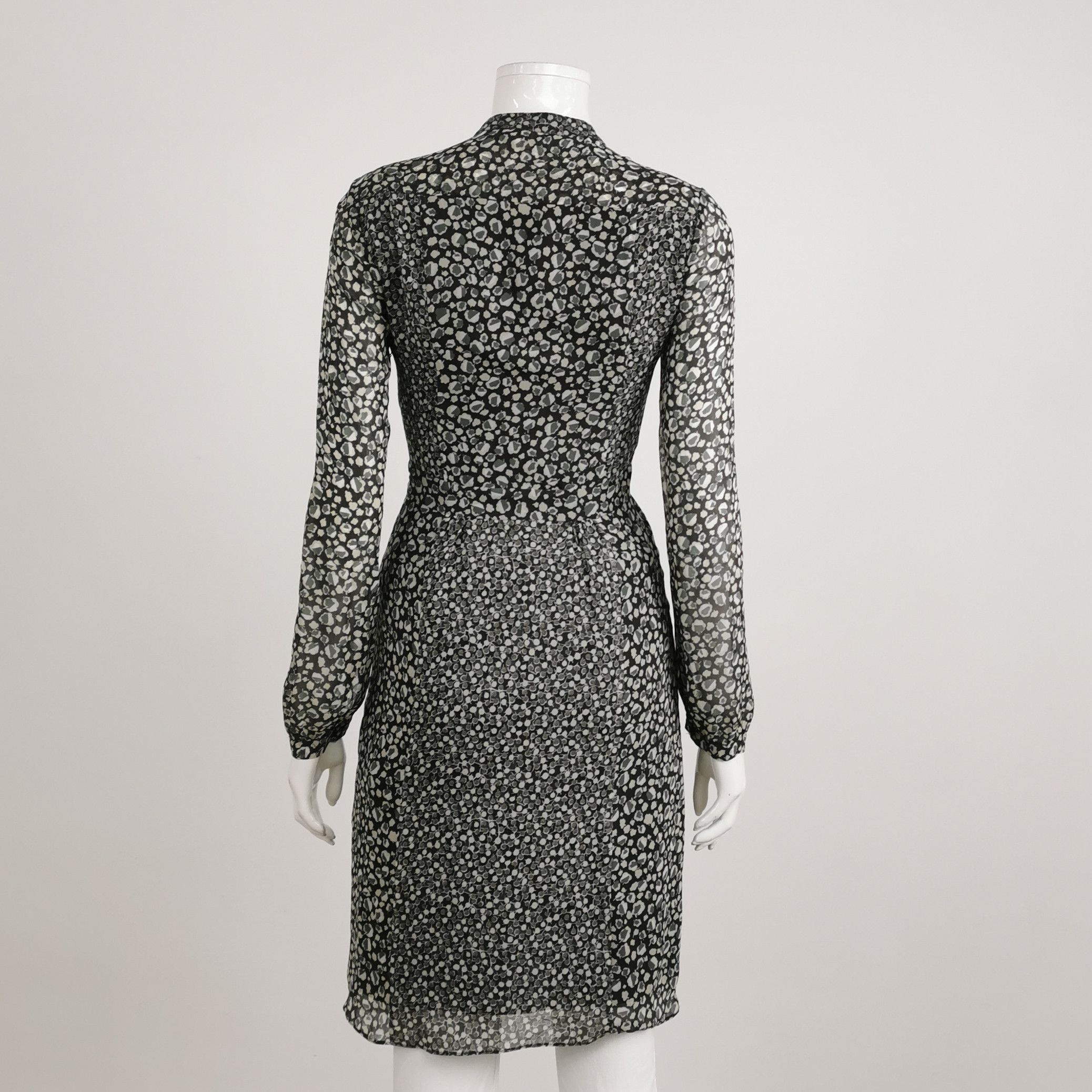 Burberry Burberry Brit Silk Print Midi Dress Size US 2 Size XS / US 0-2 / IT 36-38 - 2 Thumbnail