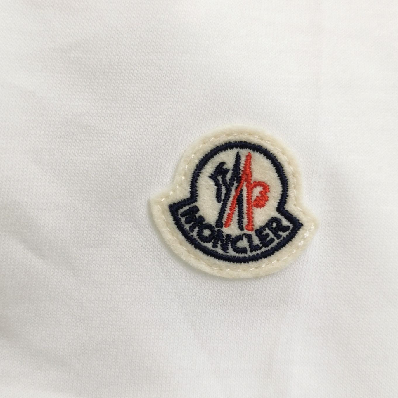 Moncler Moncler Logo Crewneck T-Shirt Size M Size US M / EU 48-50 / 2 - 3 Thumbnail