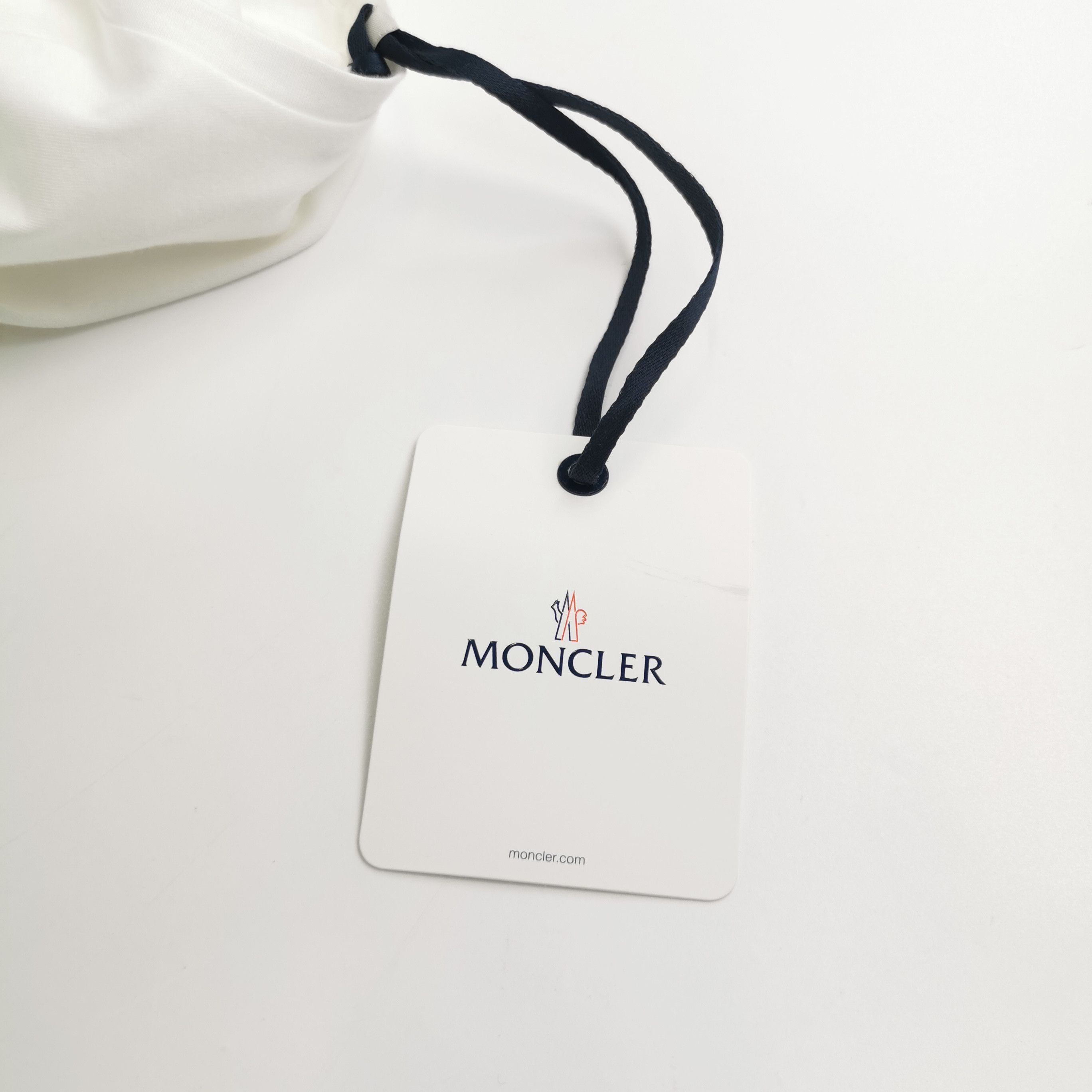 Moncler Moncler Logo Crewneck T-Shirt Size M Size US M / EU 48-50 / 2 - 4 Thumbnail