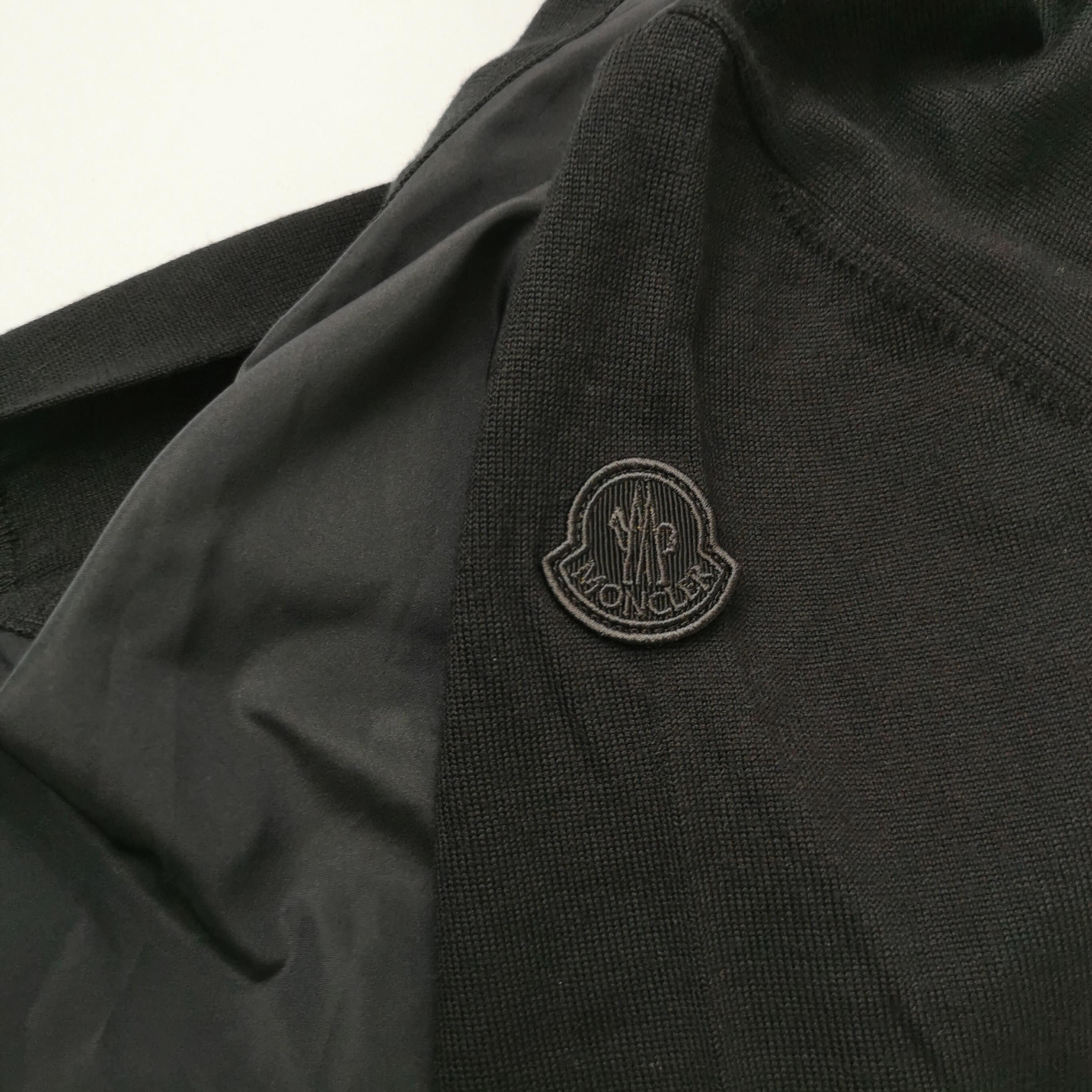 Moncler Moncler V-Neck Wool Cardigan Size M Size US M / EU 48-50 / 2 - 3 Thumbnail