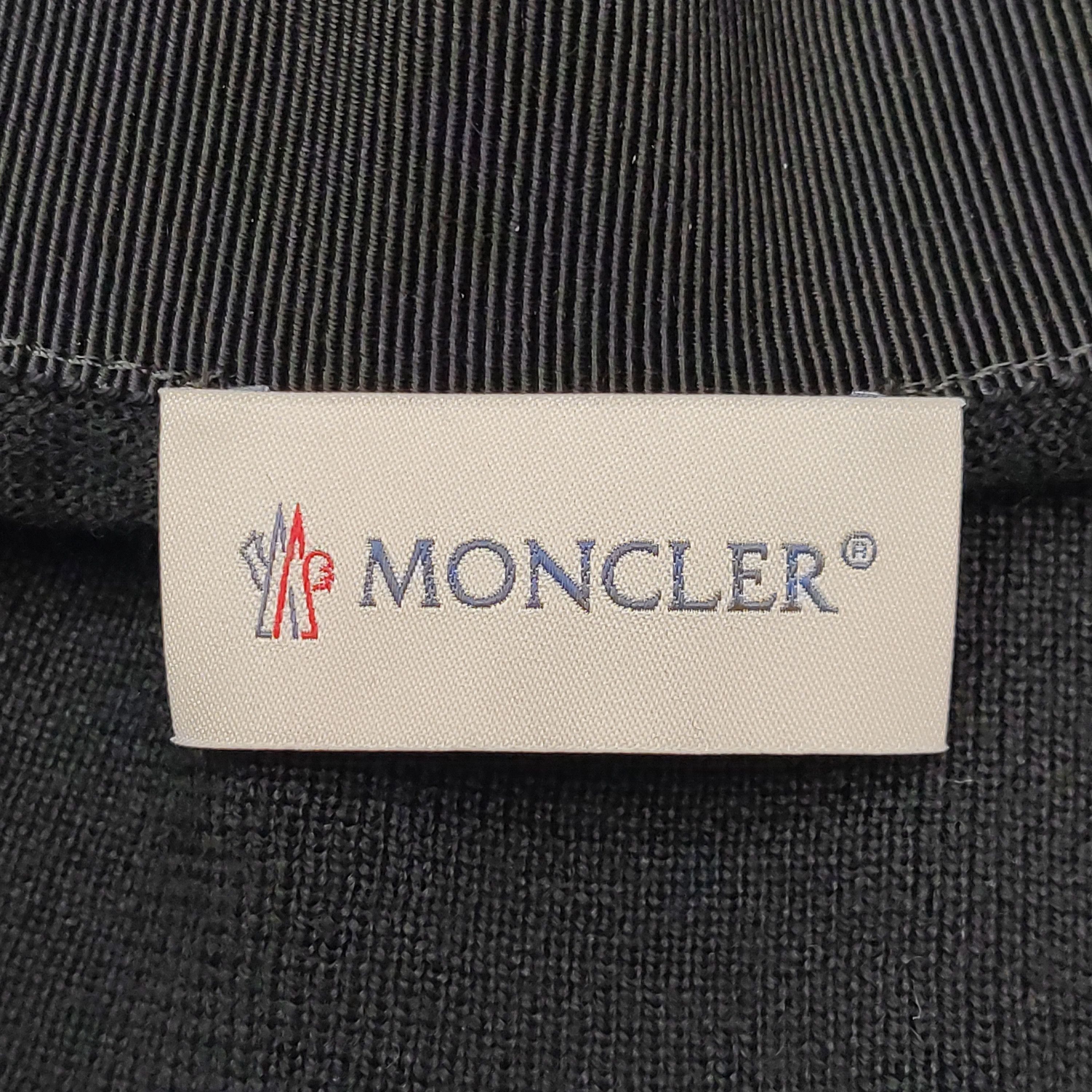 Moncler Moncler V-Neck Wool Cardigan Size M Size US M / EU 48-50 / 2 - 5 Thumbnail