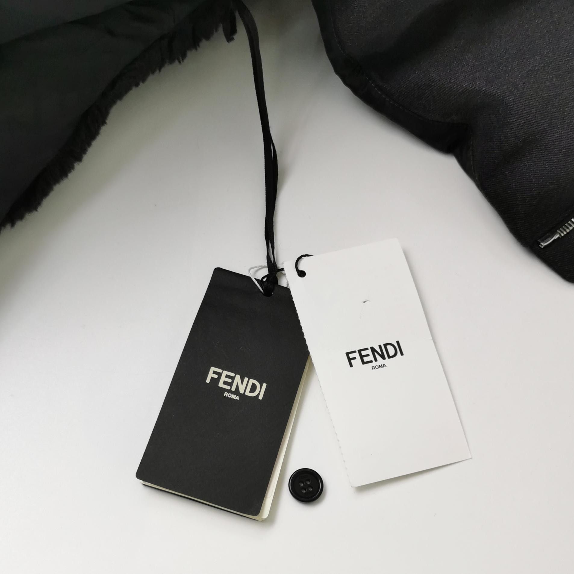 Fendi Fendi Wool Down Puffer Vest Size 52 Size US L / EU 52-54 / 3 - 4 Thumbnail