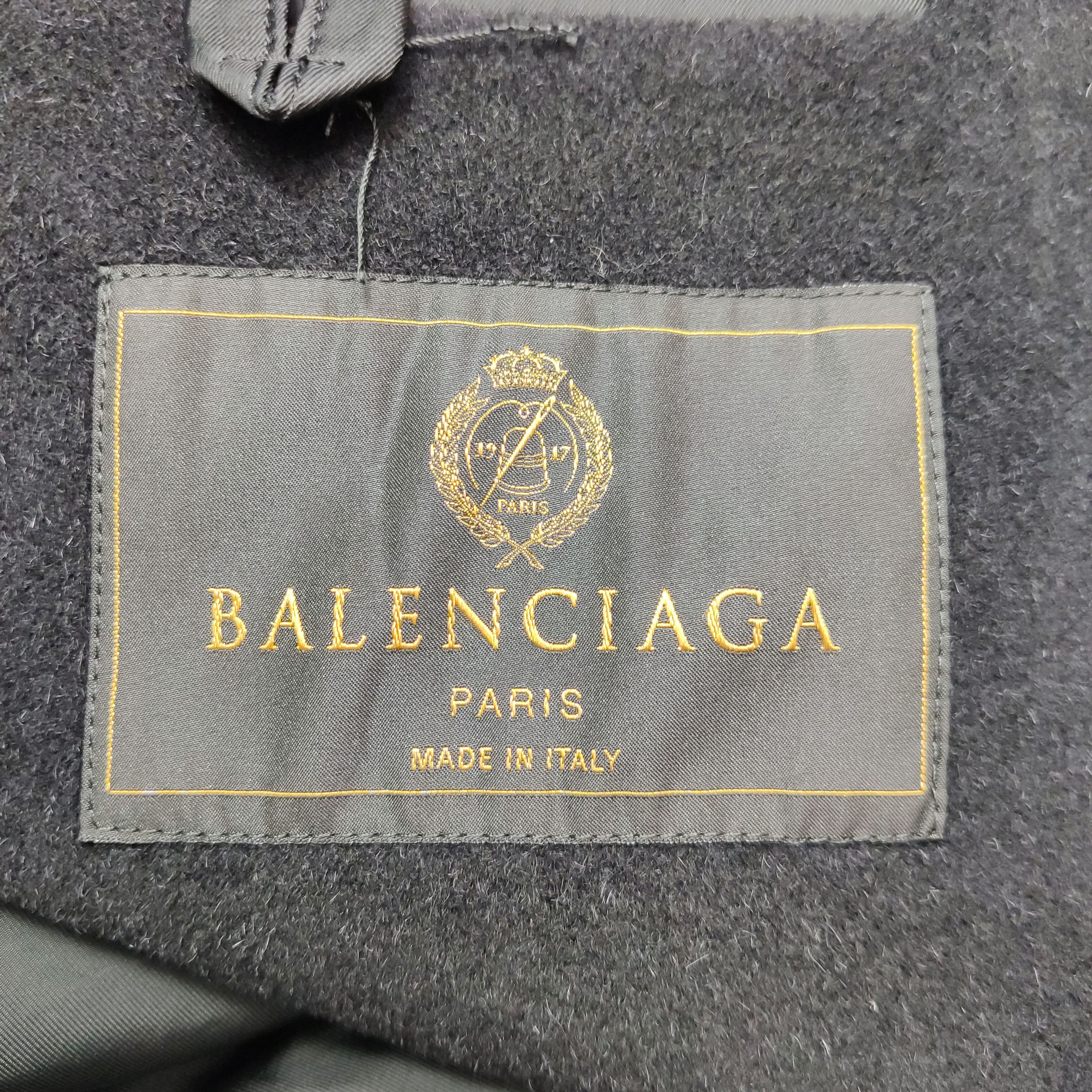 Balenciaga Balenciaga Solid Heavy Coat Size XS Size US XS / EU 42 / 0 - 4 Thumbnail