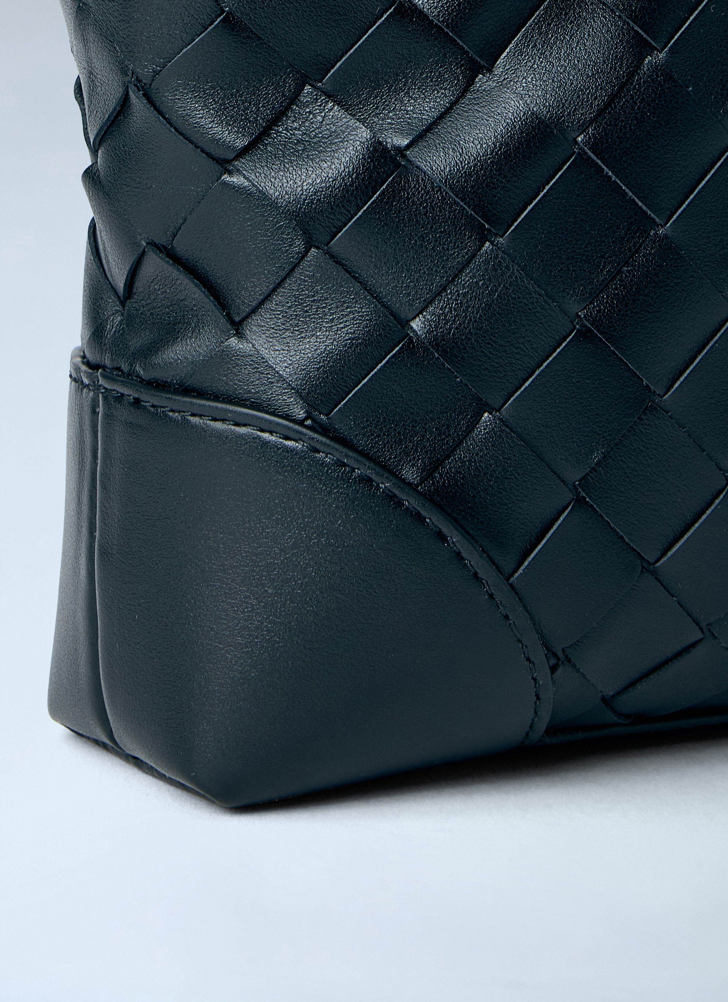 Bottega Veneta Andiamo Zipped Messenger Bag Size ONE SIZE - 5 Thumbnail