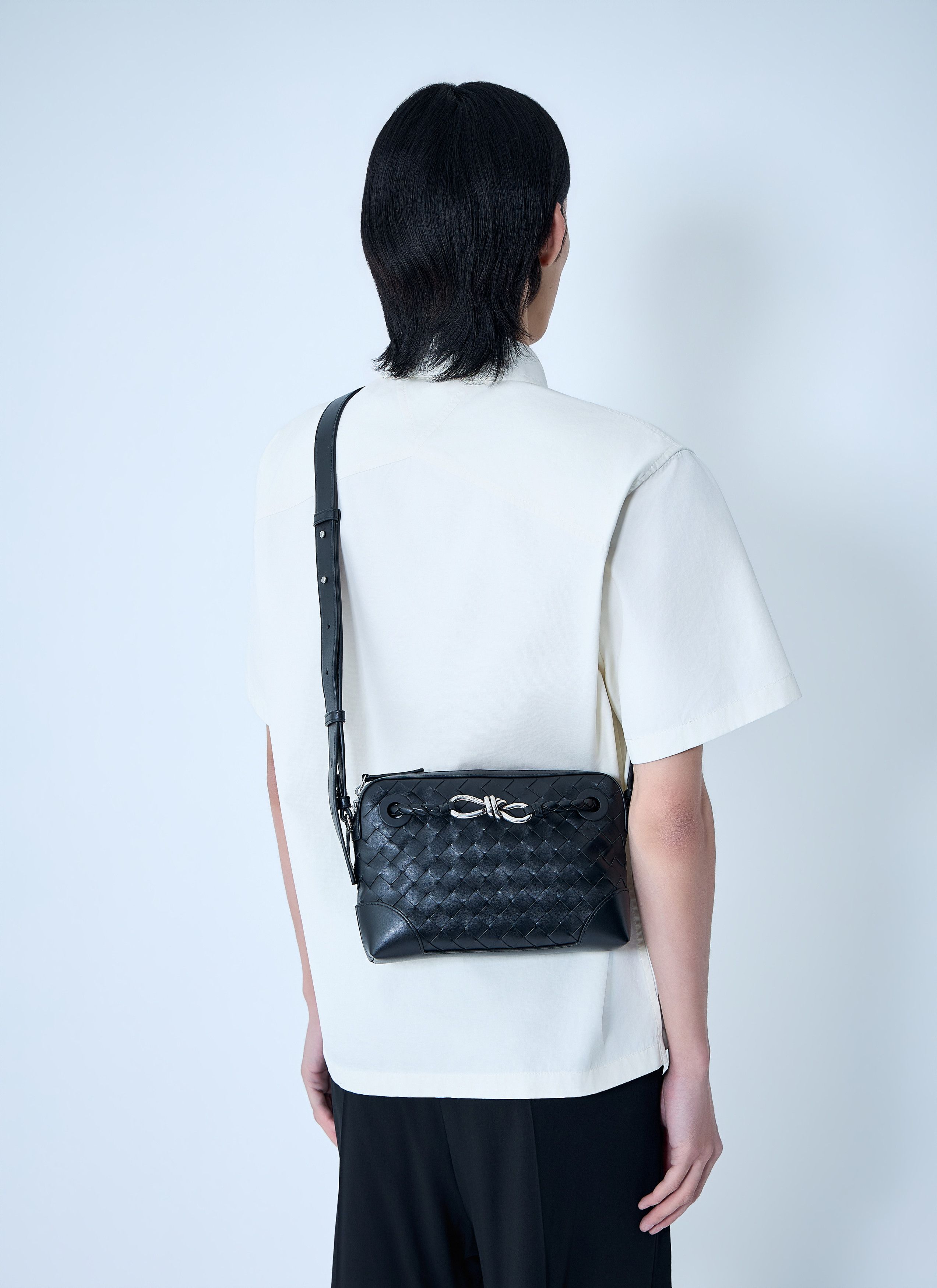 Bottega Veneta Andiamo Zipped Messenger Bag Size ONE SIZE - 2 Thumbnail