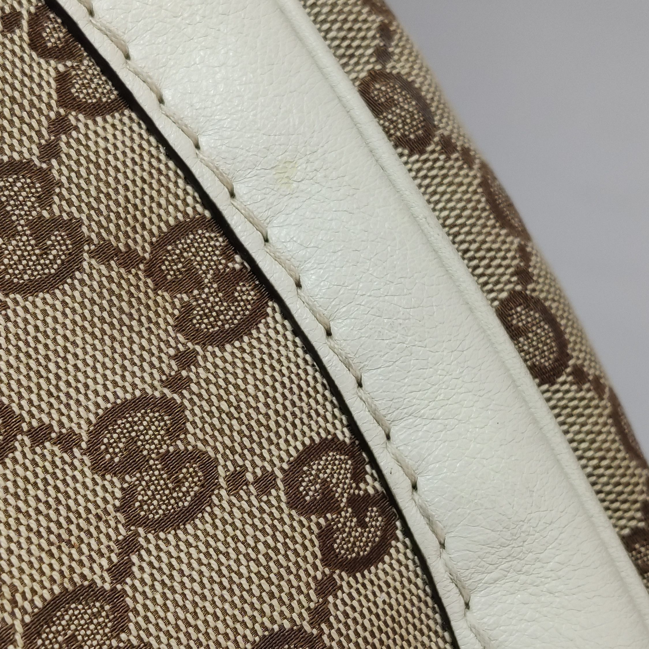 Gucci Gucci Women os Crossbody Bags Size ONE SIZE - 18 Thumbnail