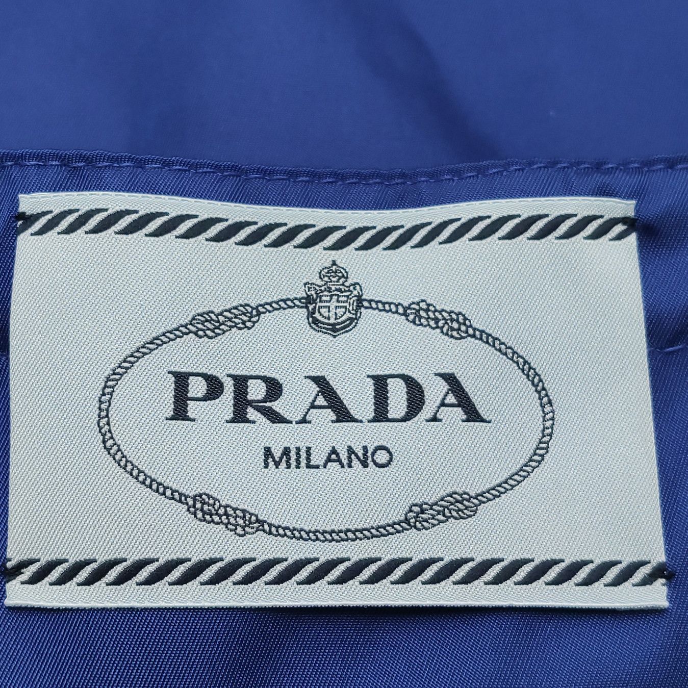 Prada Prada Re-Nylon Logo Vest Size 38 Size XS / US 0-2 / IT 36-38 - 5 Thumbnail