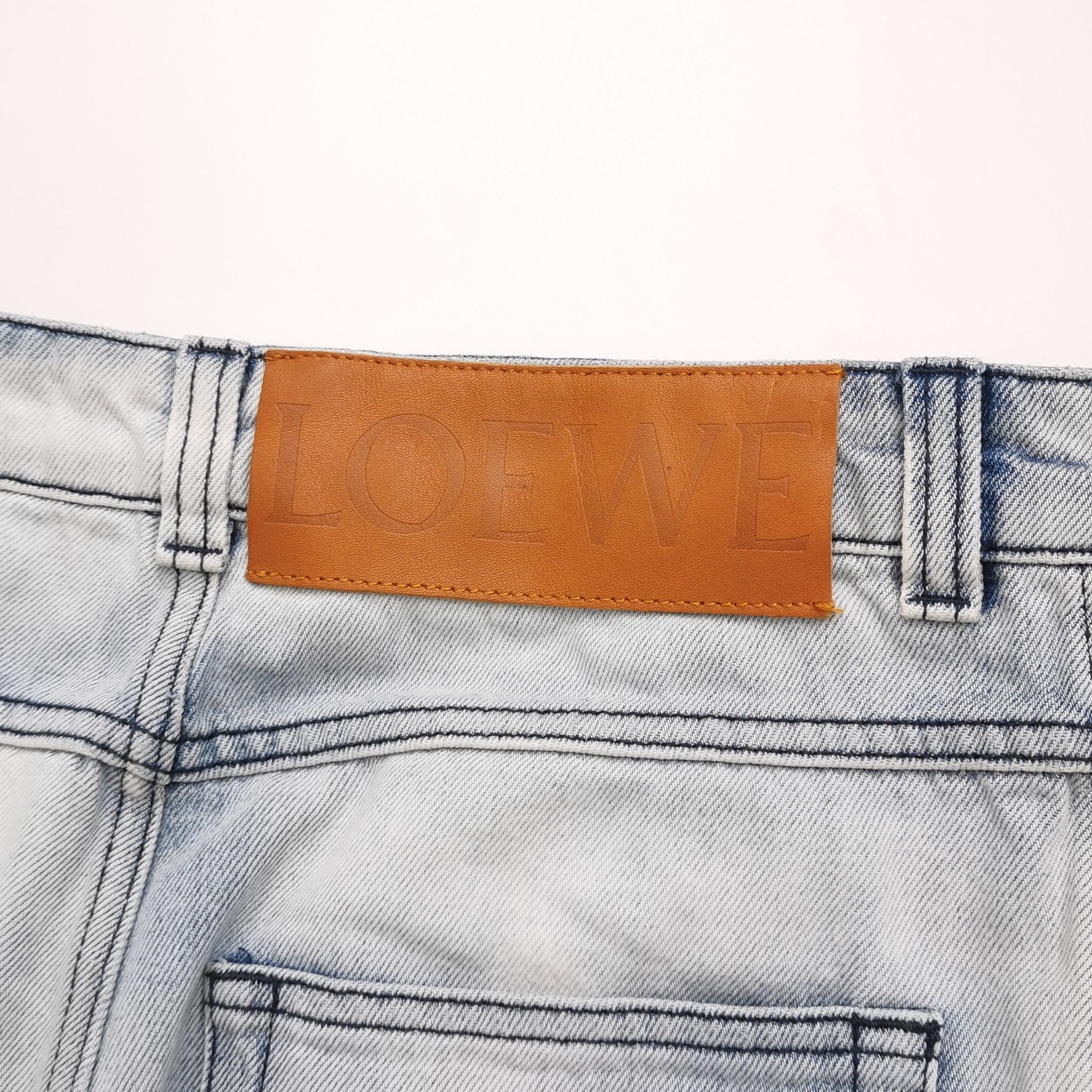 Loewe Loewe Light Wash Jeans Size 36 Size 26" / US 2 / IT 38 - 3 Thumbnail
